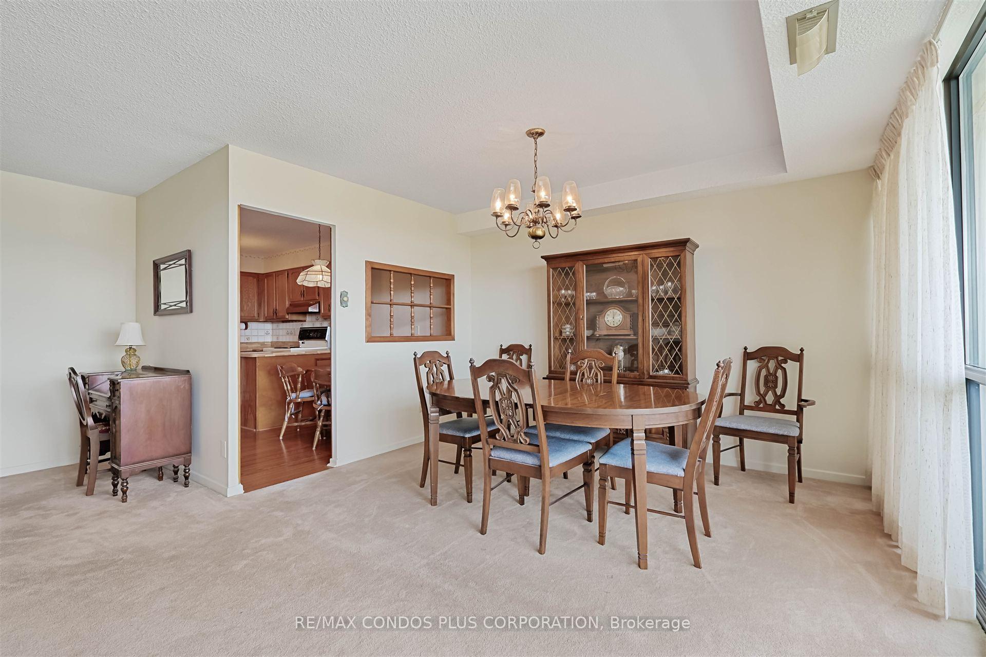 Photo 4 of Unit #1106, 8111 Yonge Street, Markham, Royal Orchard — HOMEH