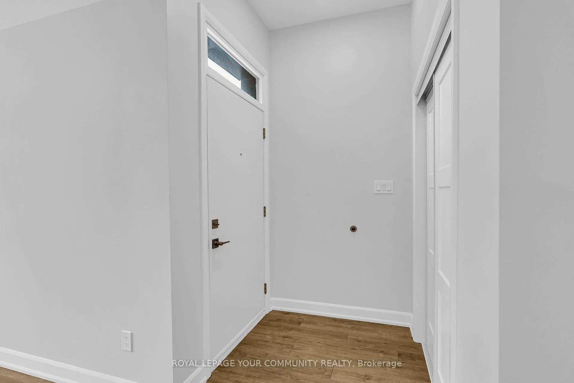 Photo 4 of Unit 8B, 600 Second Street E, Cornwall — HOMEH