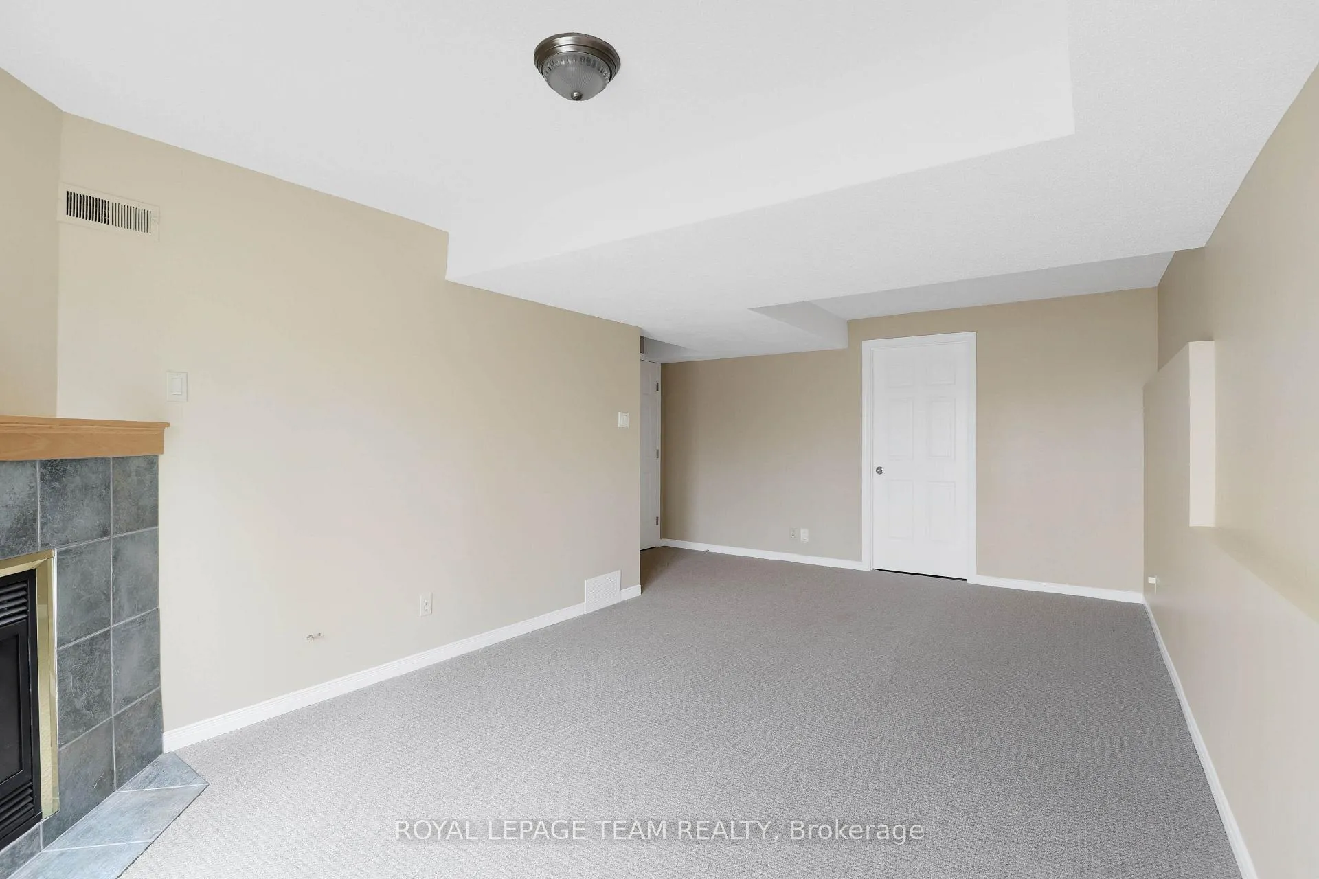 Photo 18 of 1136 Des Bouleaux Place, Ottawa, Convent Glen North — HOMEH
