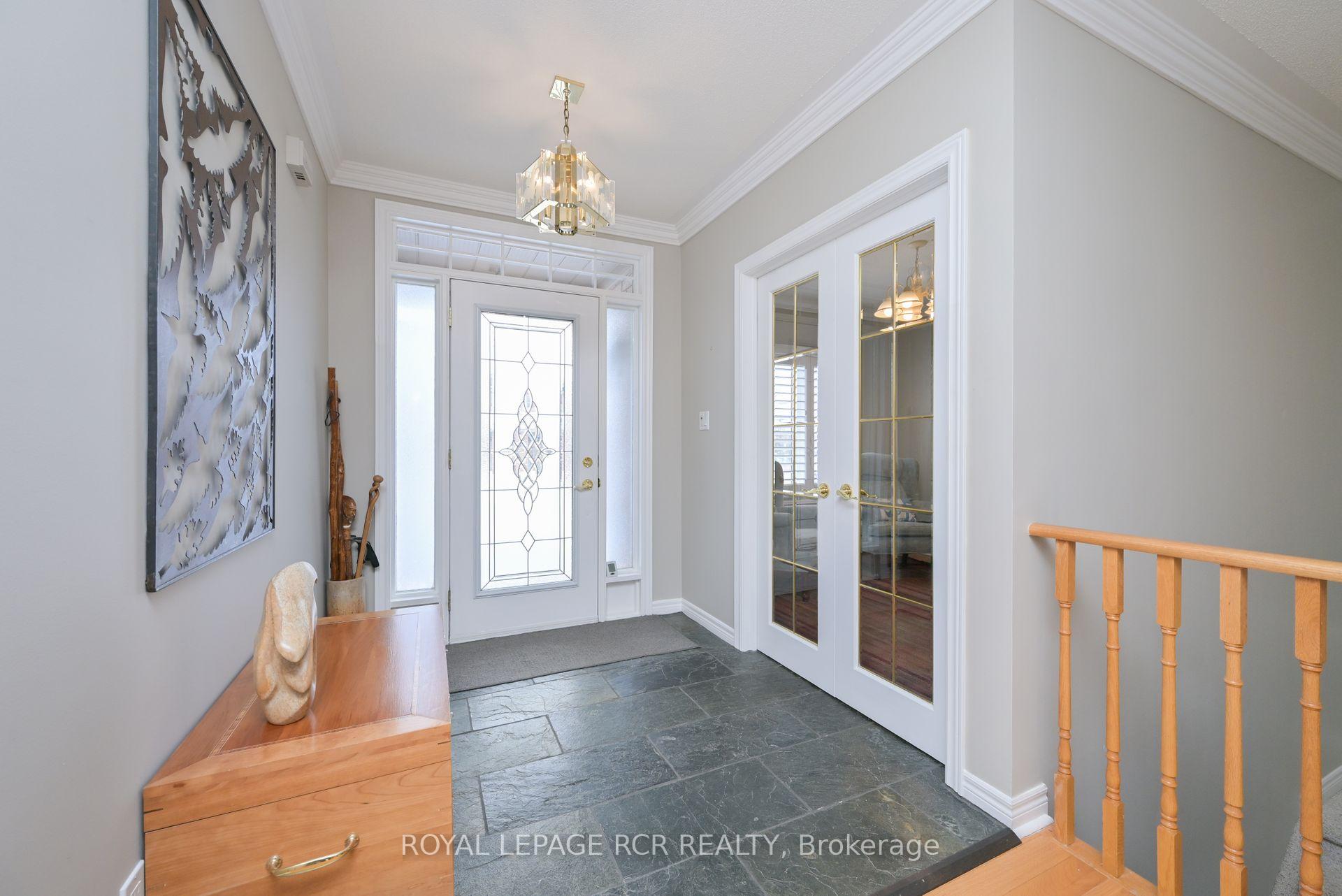 Photo 2 of 42 Napa Ridge, New Tecumseth, Alliston — HOMEH