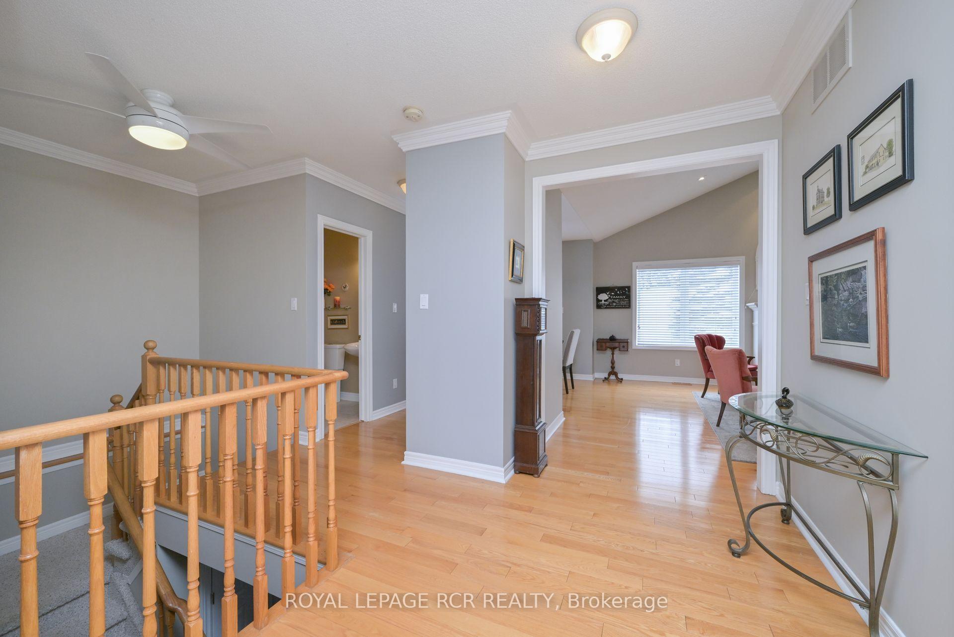 Photo 3 of 42 Napa Ridge, New Tecumseth, Alliston — HOMEH