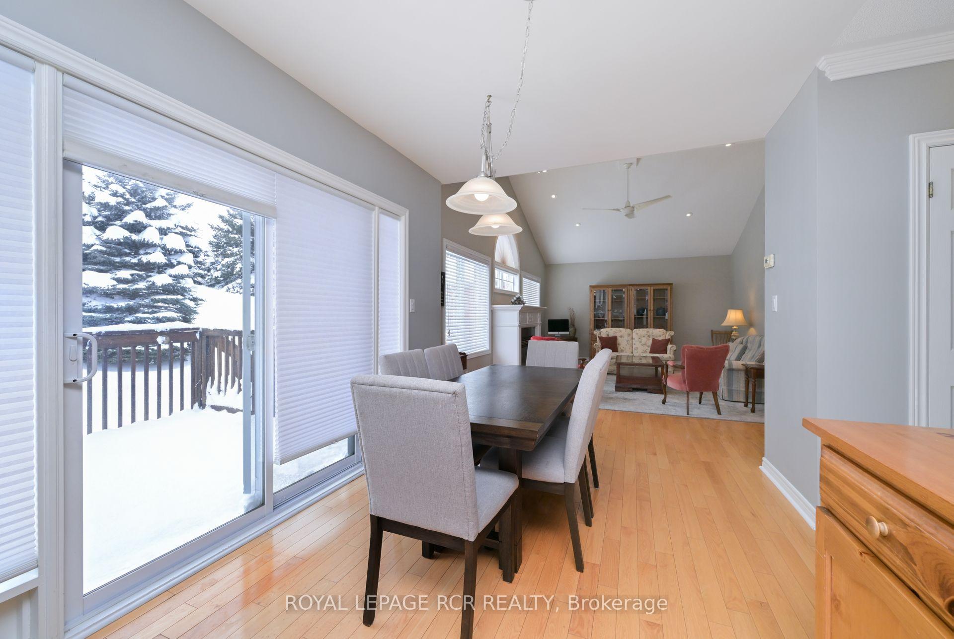 Photo 5 of 42 Napa Ridge, New Tecumseth, Alliston — HOMEH