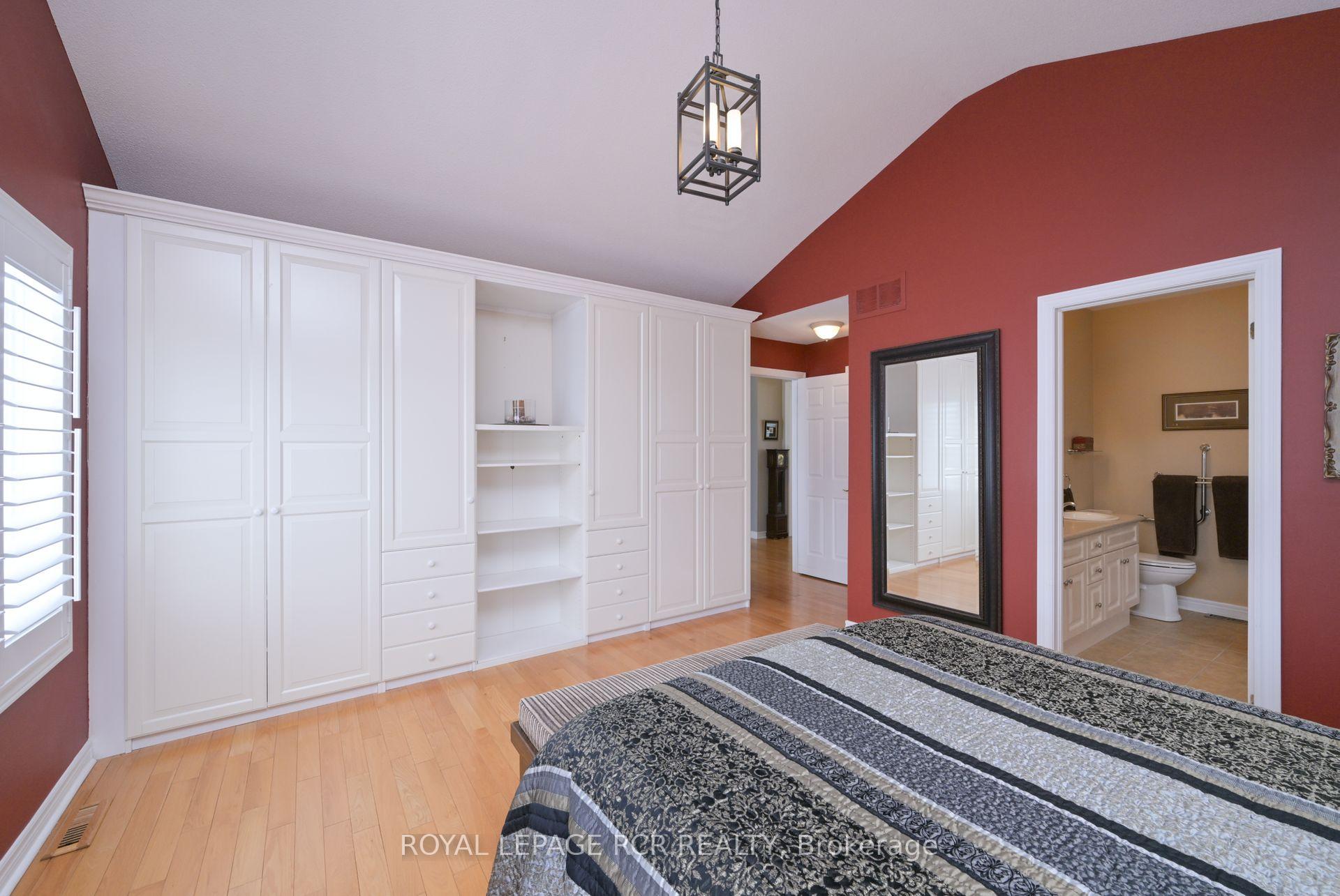 Photo 16 of 42 Napa Ridge, New Tecumseth, Alliston — HOMEH