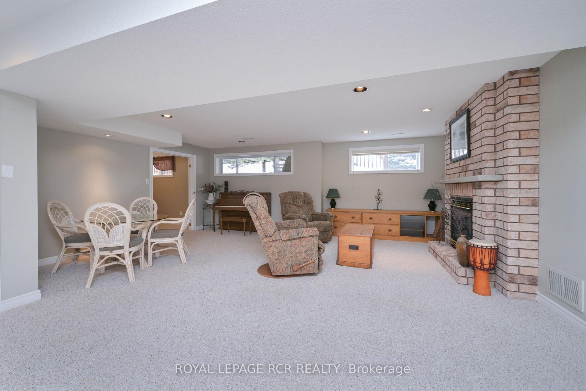 Photo 23 of 42 Napa Ridge, New Tecumseth, Alliston — HOMEH