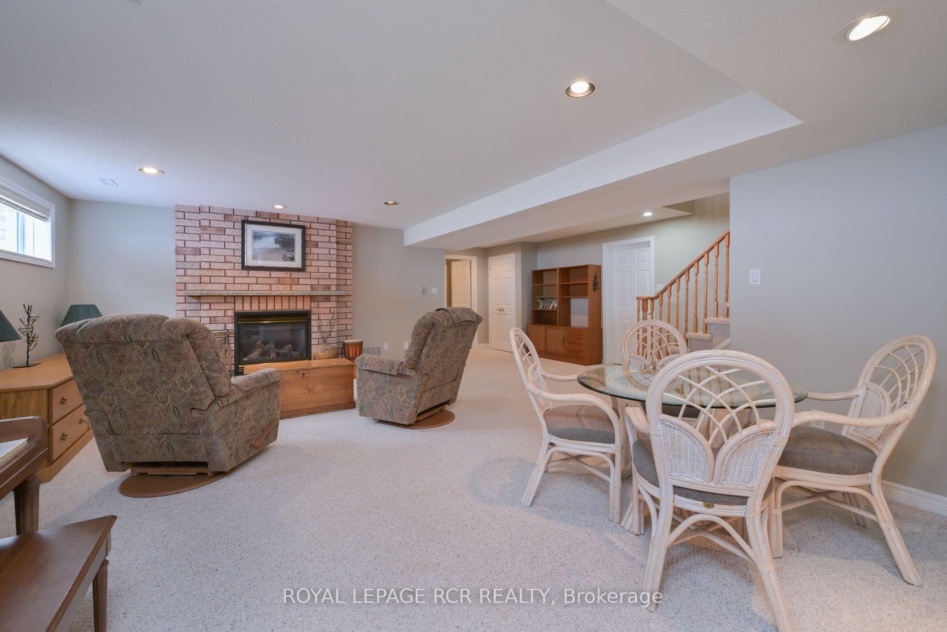 Photo 25 of 42 Napa Ridge, New Tecumseth, Alliston — HOMEH