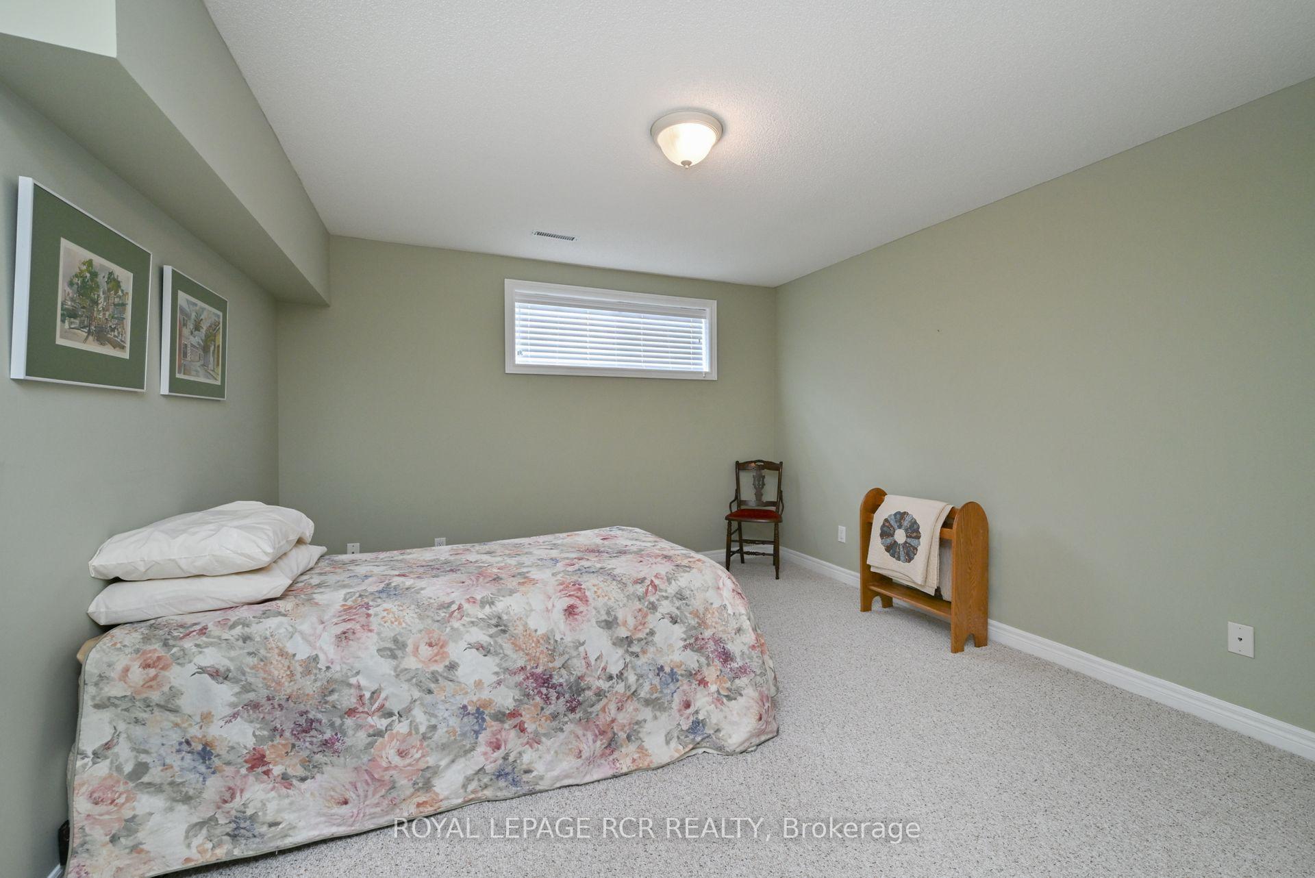 Photo 29 of 42 Napa Ridge, New Tecumseth, Alliston — HOMEH