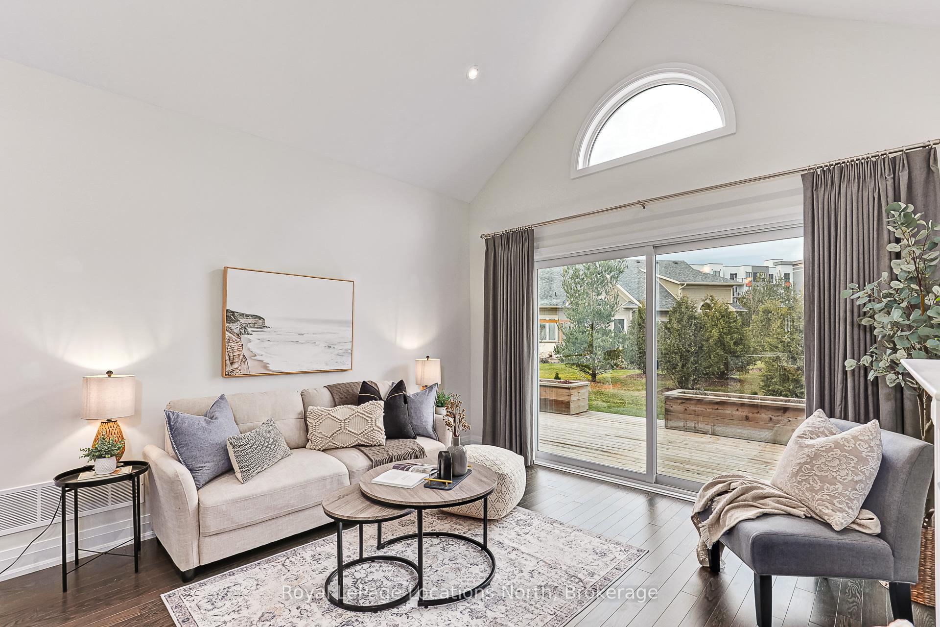 Photo 2 of 75 Kari Crescent, Collingwood — HOMEH