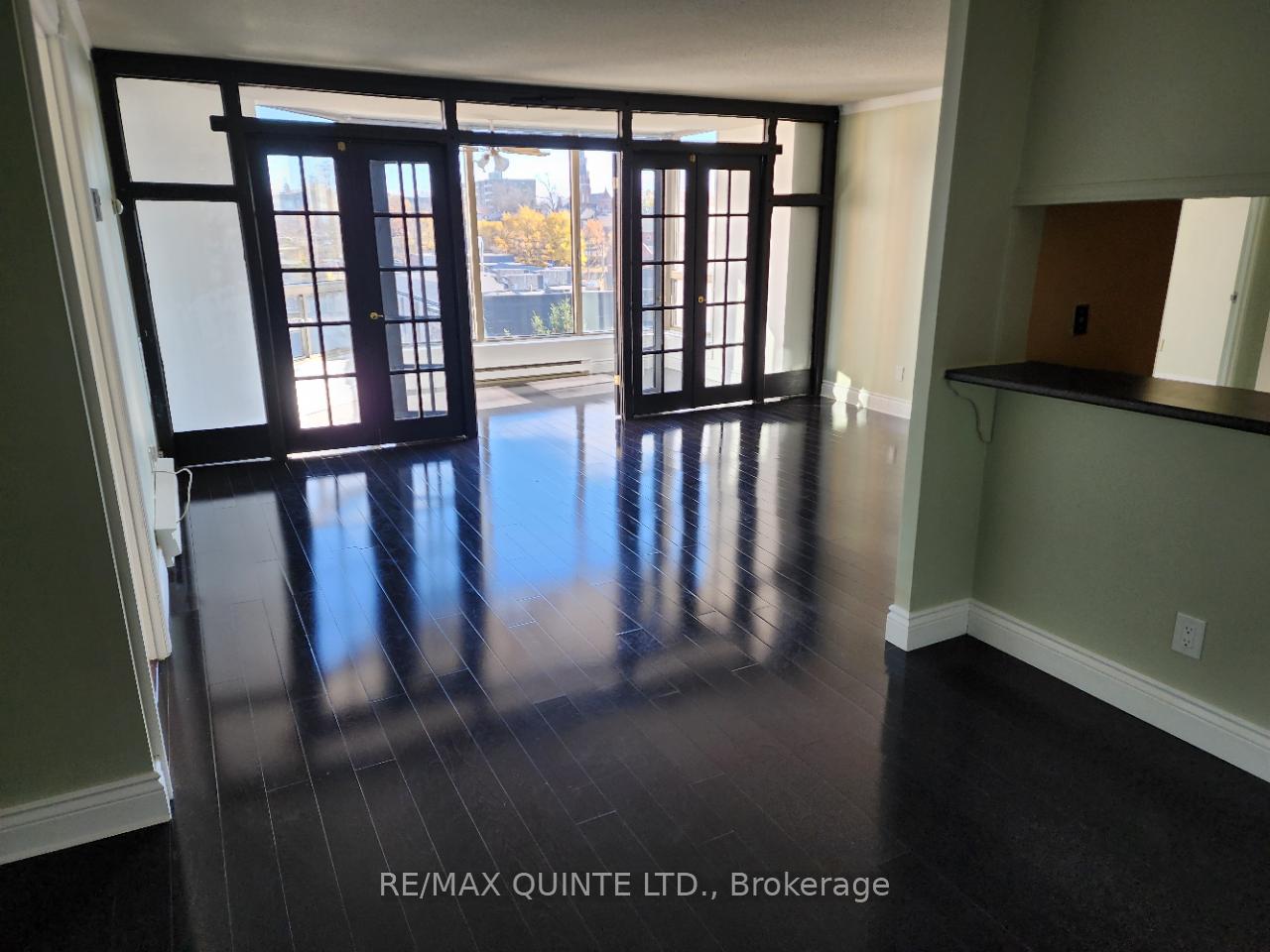 Photo 6 of Unit 605, 344 Front Street, Belleville, Belleville Ward — HOMEH