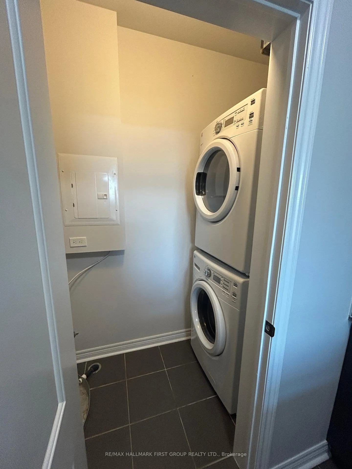Photo 8 of Unit 310, 7768 Kennedy Road, Markham, Milliken Mills East — HOMEH