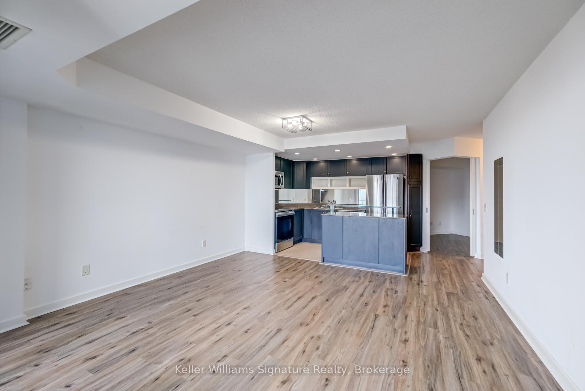 Photo 19 of Unit 1010, 8 York Street, Toronto, Waterfront Communities — HOMEH