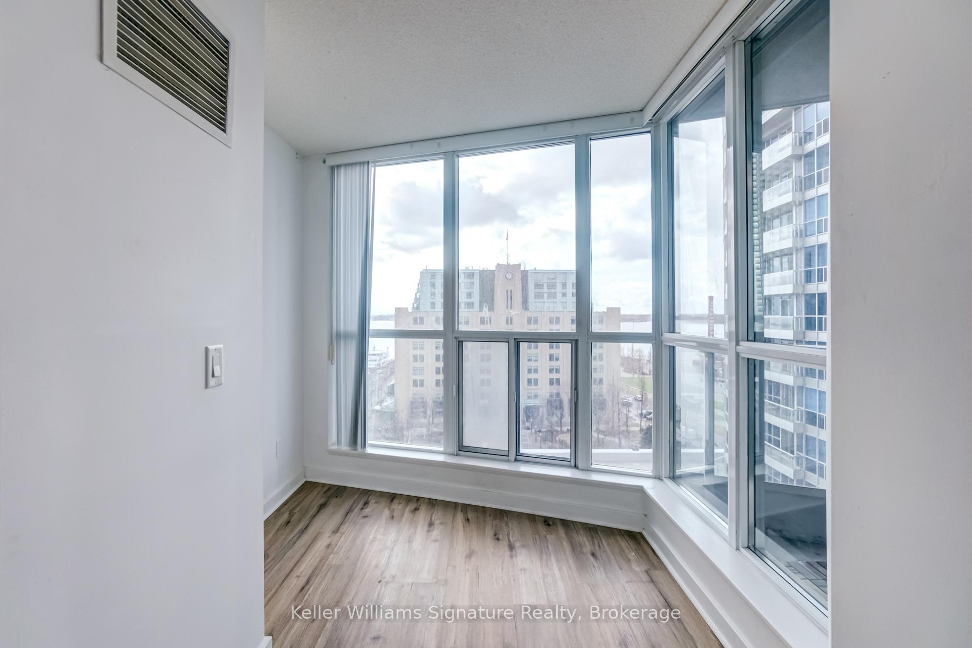 Photo 22 of Unit 1010, 8 York Street, Toronto, Waterfront Communities — HOMEH