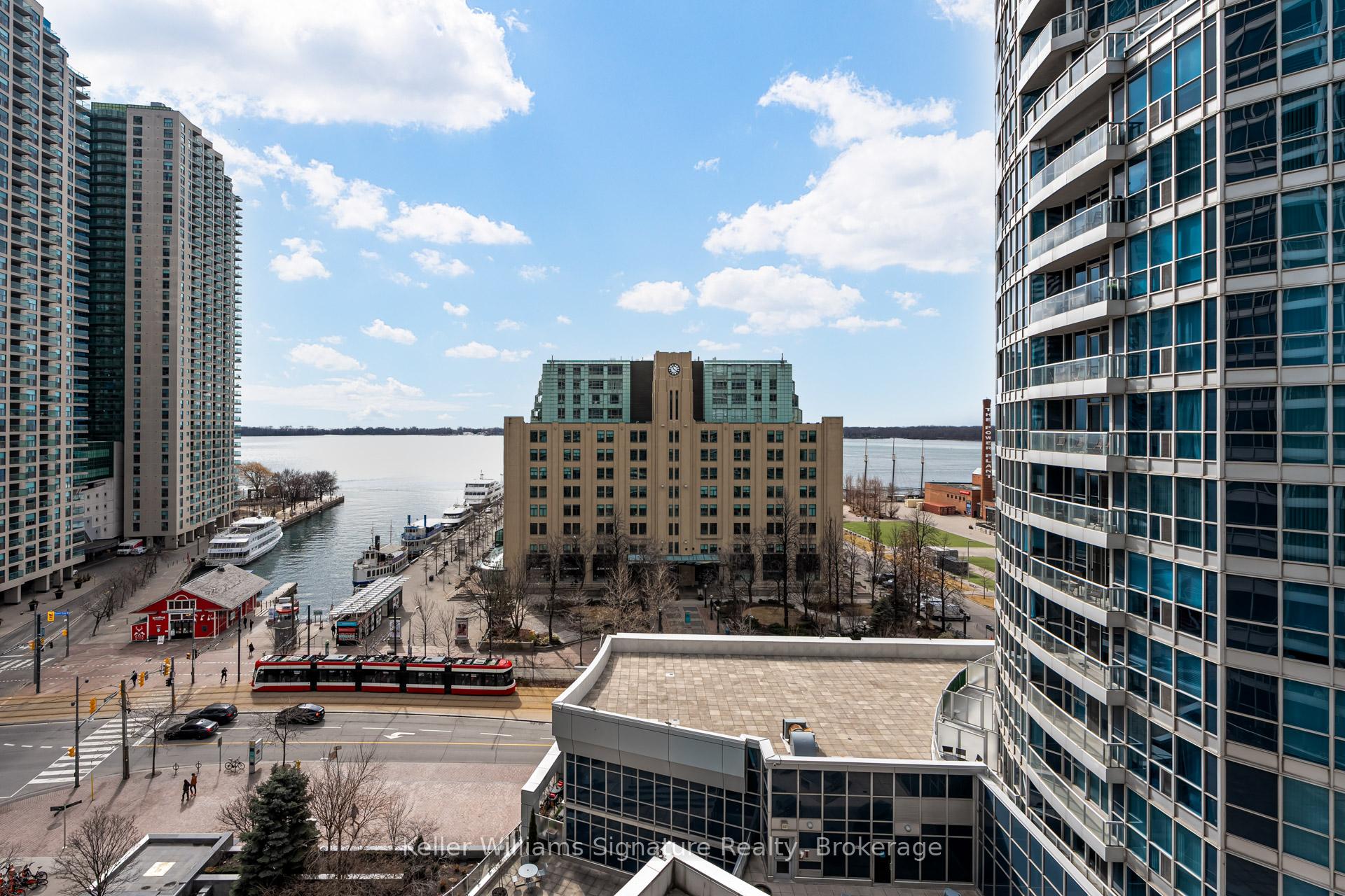 Photo 38 of Unit 1010, 8 York Street, Toronto, Waterfront Communities — HOMEH