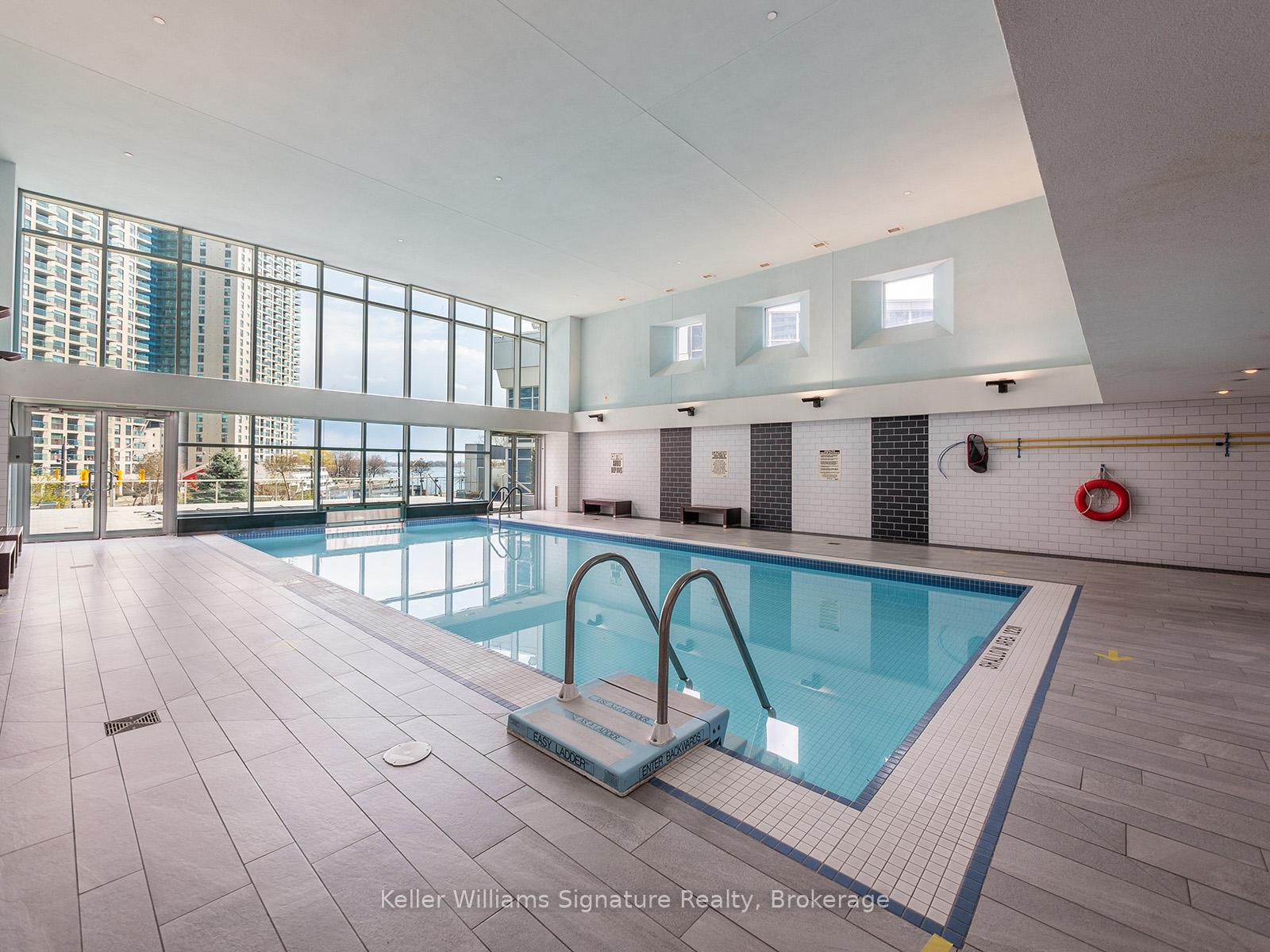 Photo 42 of Unit 1010, 8 York Street, Toronto, Waterfront Communities — HOMEH
