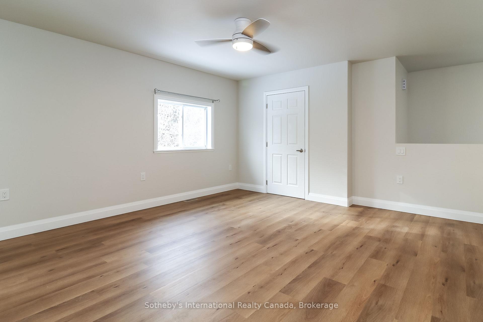Photo 5 of Unit B, 58 Cedar Street, Collingwood — HOMEH