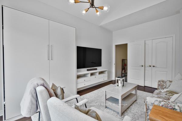 Photo 24 of 25 Senator Court, Aurora, Aurora Heights — HOMEH