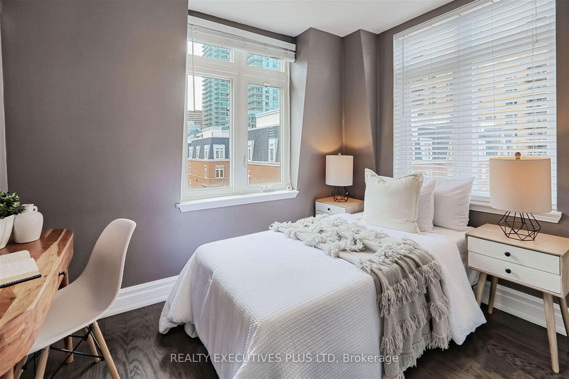 Photo 11 of Unit 9, 98 Redpath Avenue, Toronto, Mount Pleasant West — HOMEH