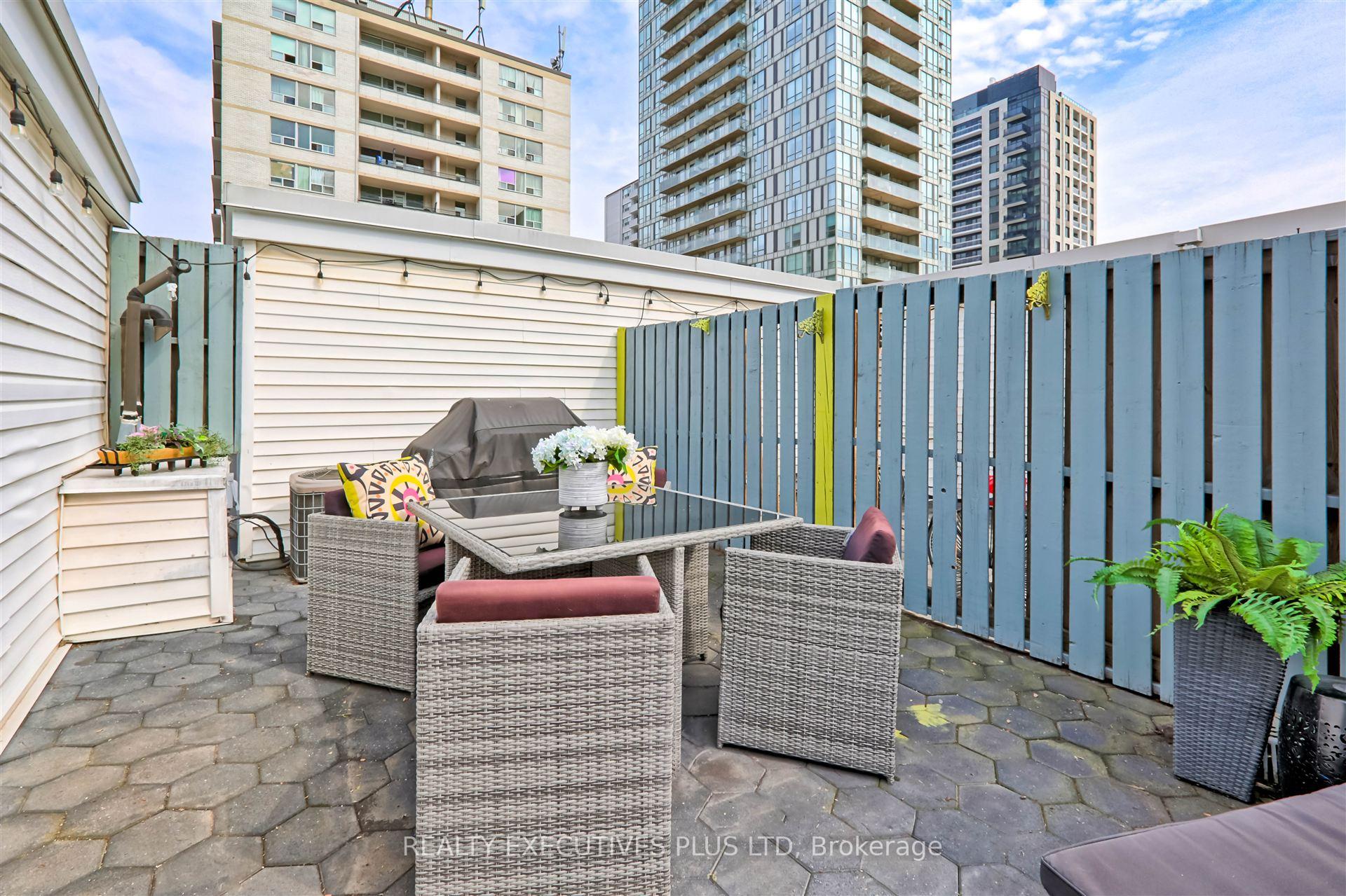 Photo 17 of Unit 9, 98 Redpath Avenue, Toronto, Mount Pleasant West — HOMEH