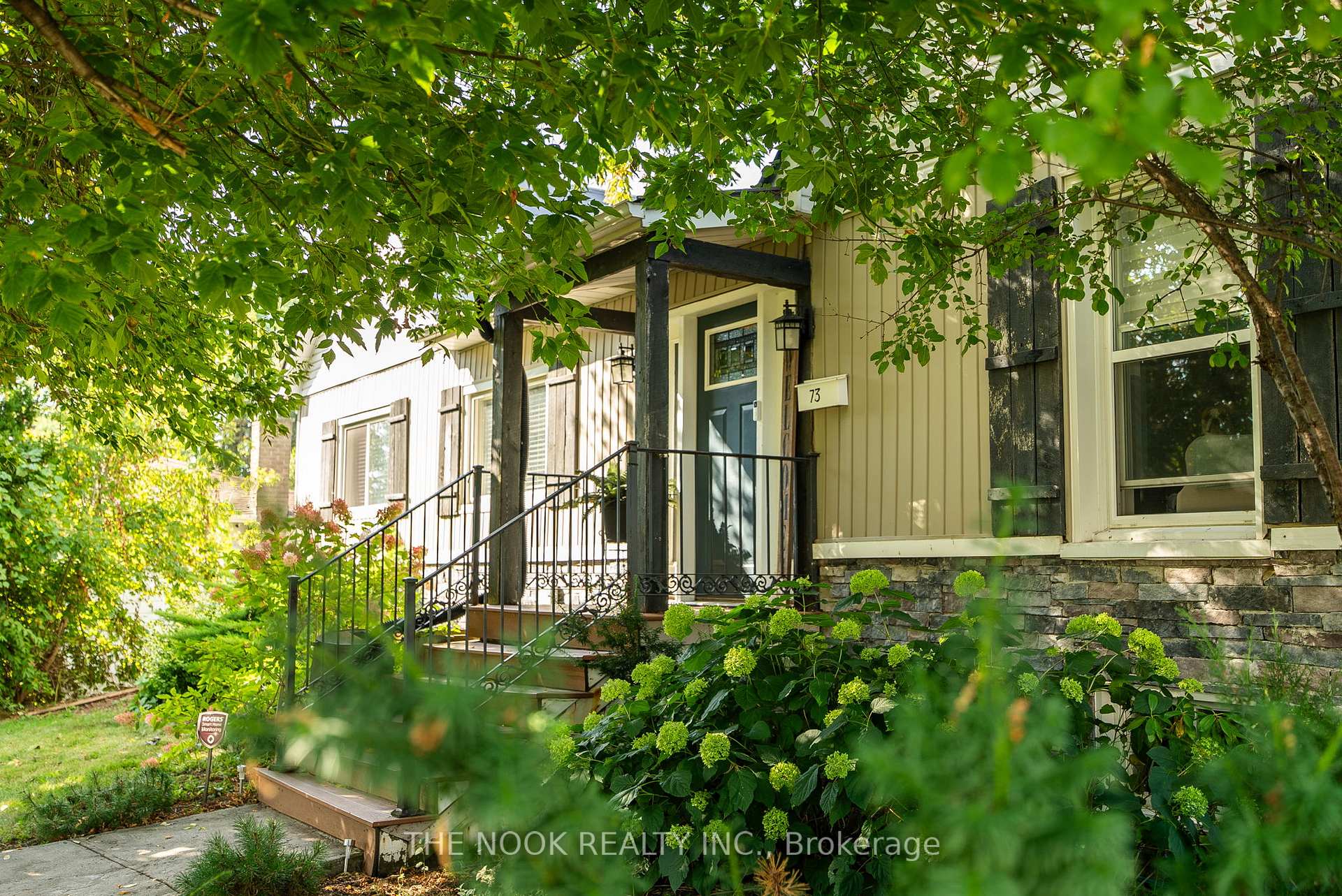 Photo 7 of 73 Waverley Road, Clarington, Bowmanville — HOMEH