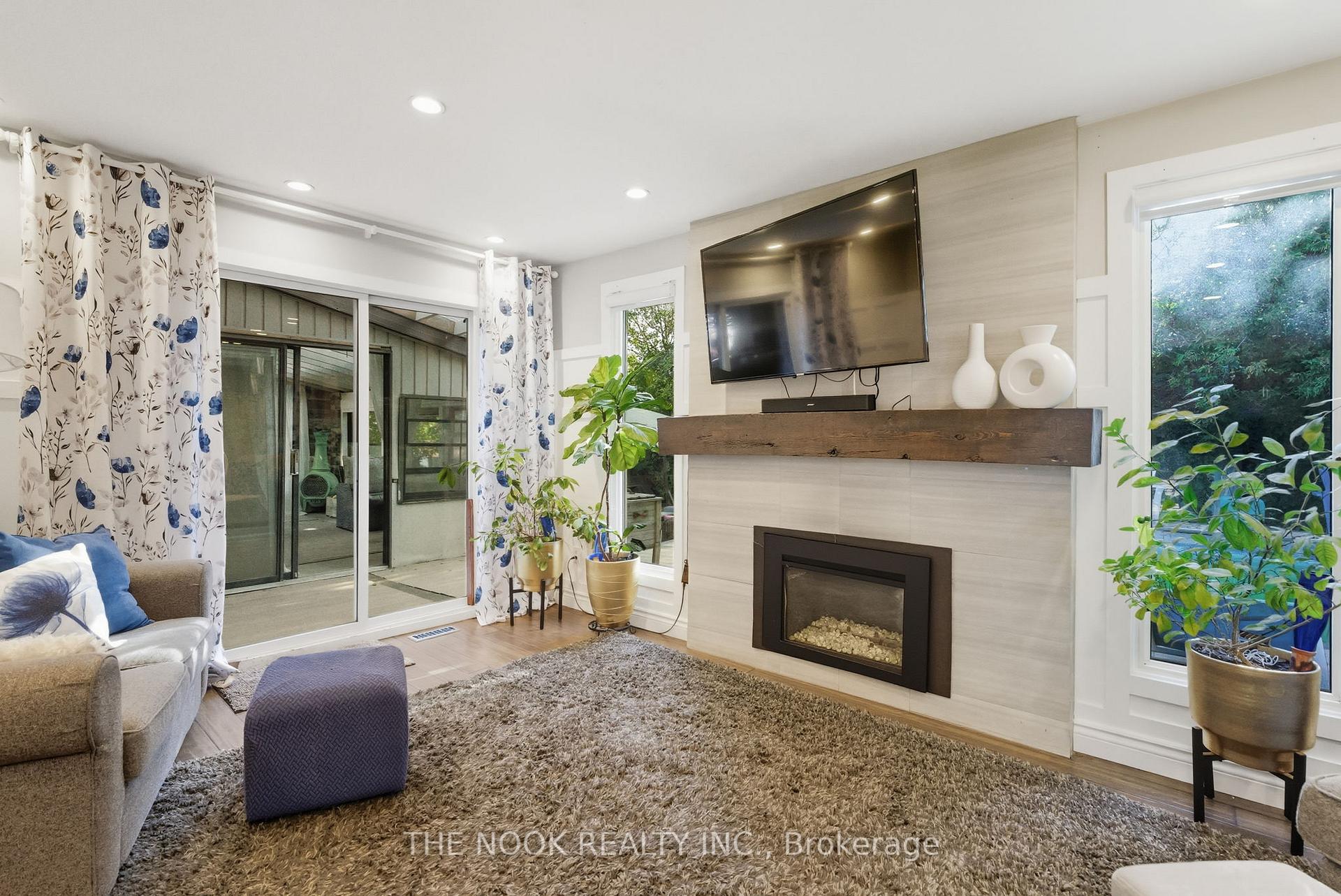 Photo 9 of 73 Waverley Road, Clarington, Bowmanville — HOMEH
