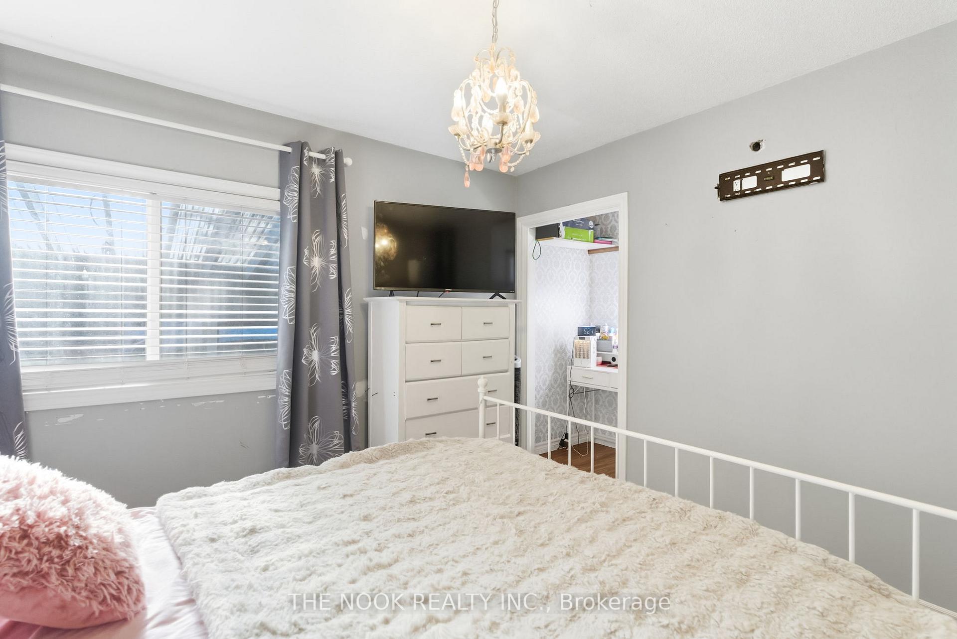 Photo 19 of 73 Waverley Road, Clarington, Bowmanville — HOMEH
