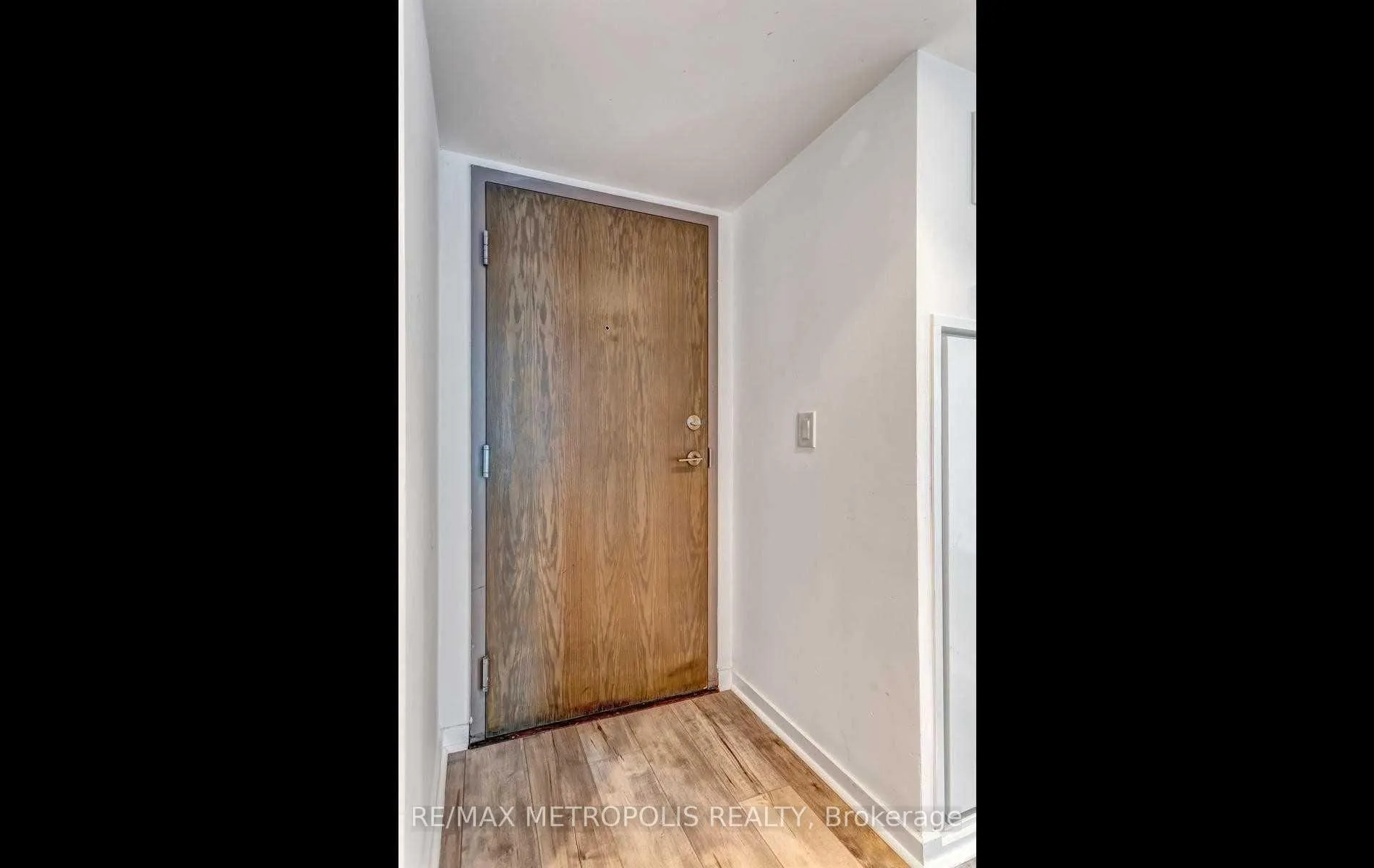 Photo 4 of Unit 712E, 36 Lisgar Street, Toronto, Little Portugal — HOMEH