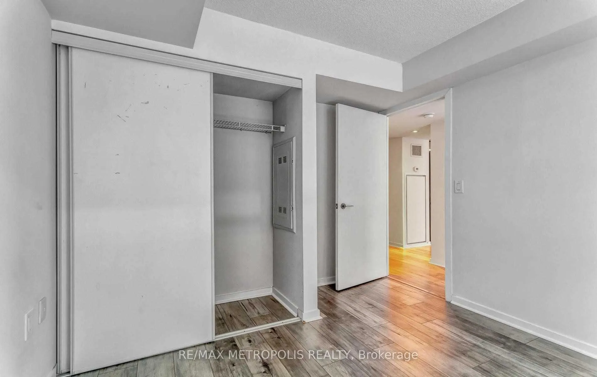 Photo 16 of Unit 712E, 36 Lisgar Street, Toronto, Little Portugal — HOMEH