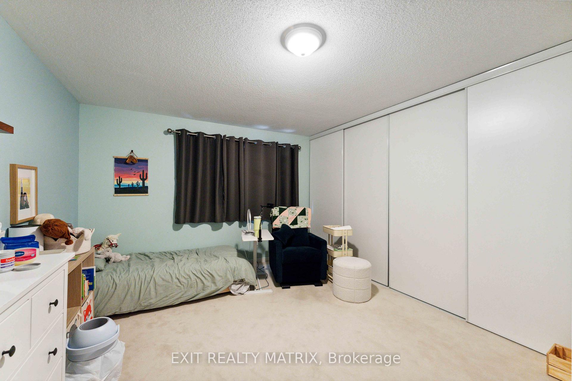 Photo 22 of 14 Jenscott Private, Ottawa, Central Park — HOMEH