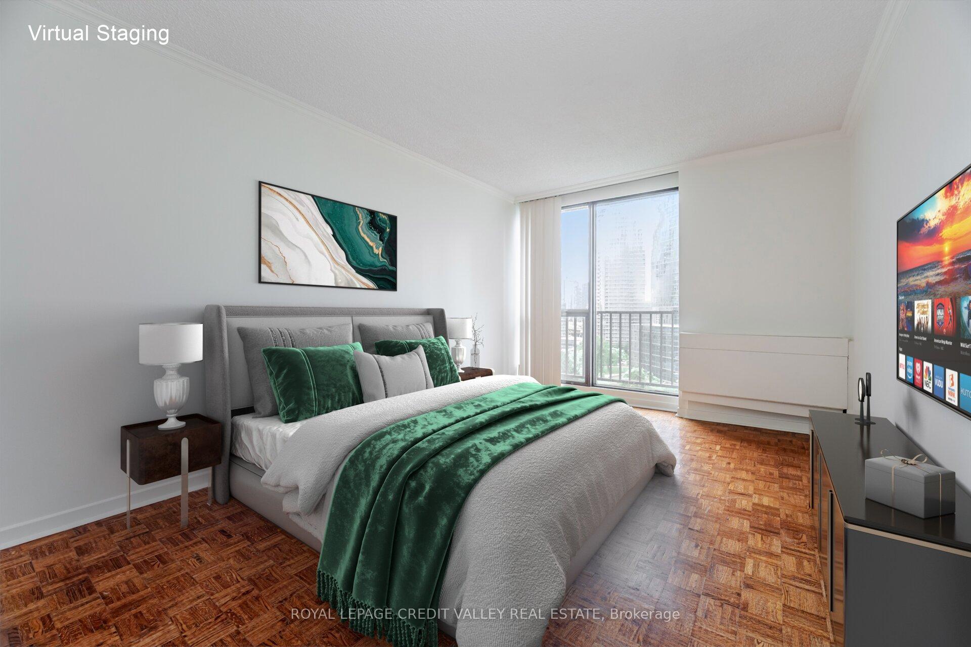 Photo 9 of Unit 1421, 33 Harbour Square, Toronto, Waterfront Communities — HOMEH