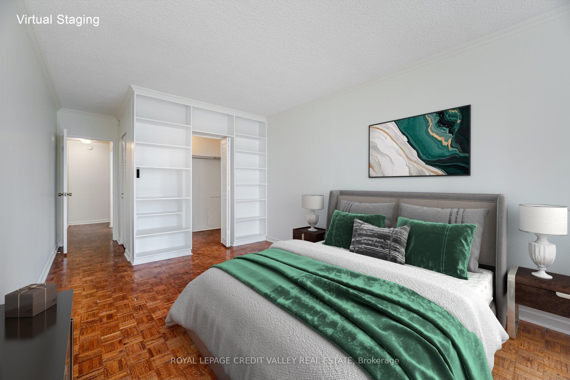 Photo 10 of Unit 1421, 33 Harbour Square, Toronto, Waterfront Communities — HOMEH