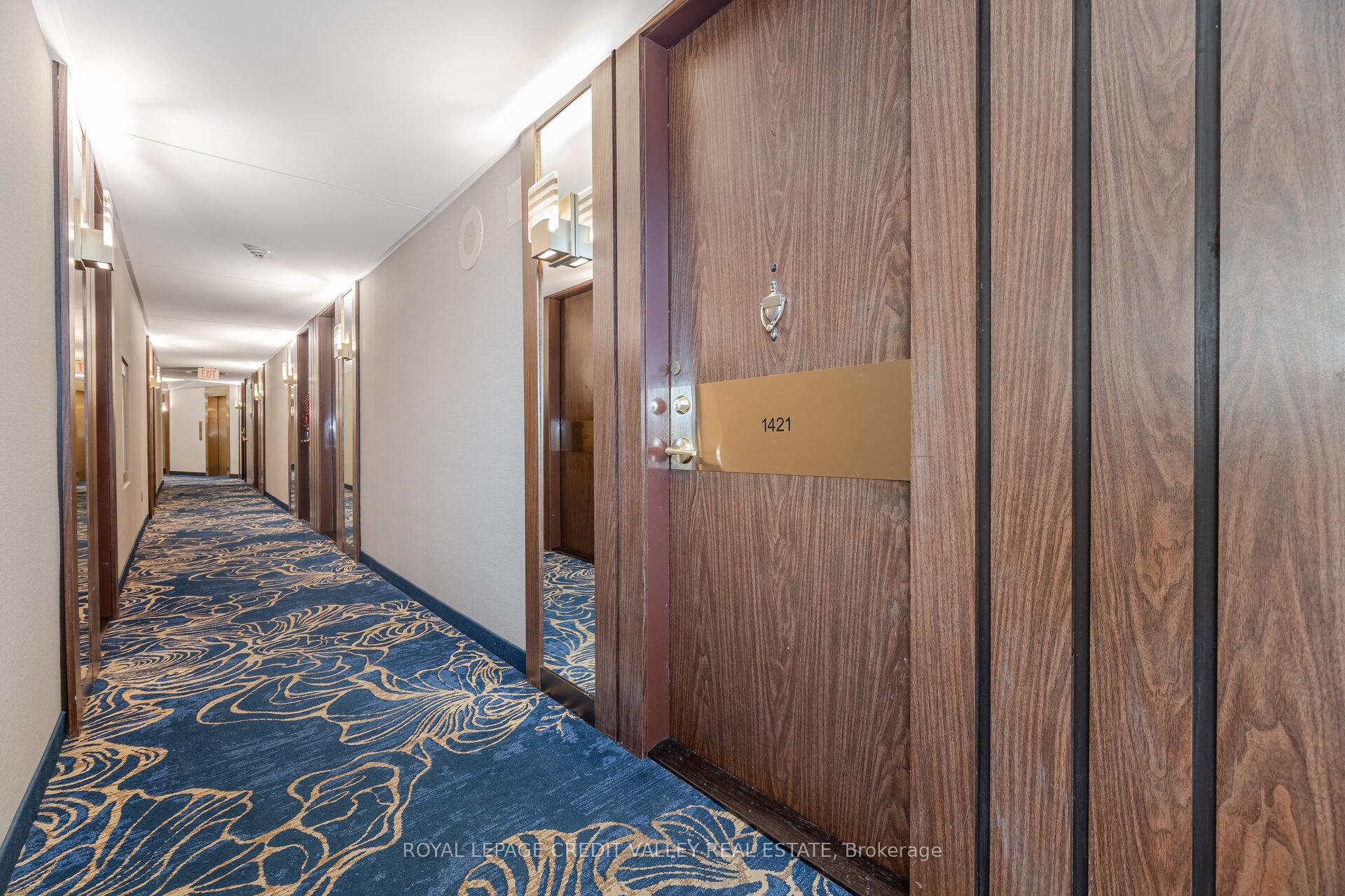 Photo 24 of Unit 1421, 33 Harbour Square, Toronto, Waterfront Communities — HOMEH