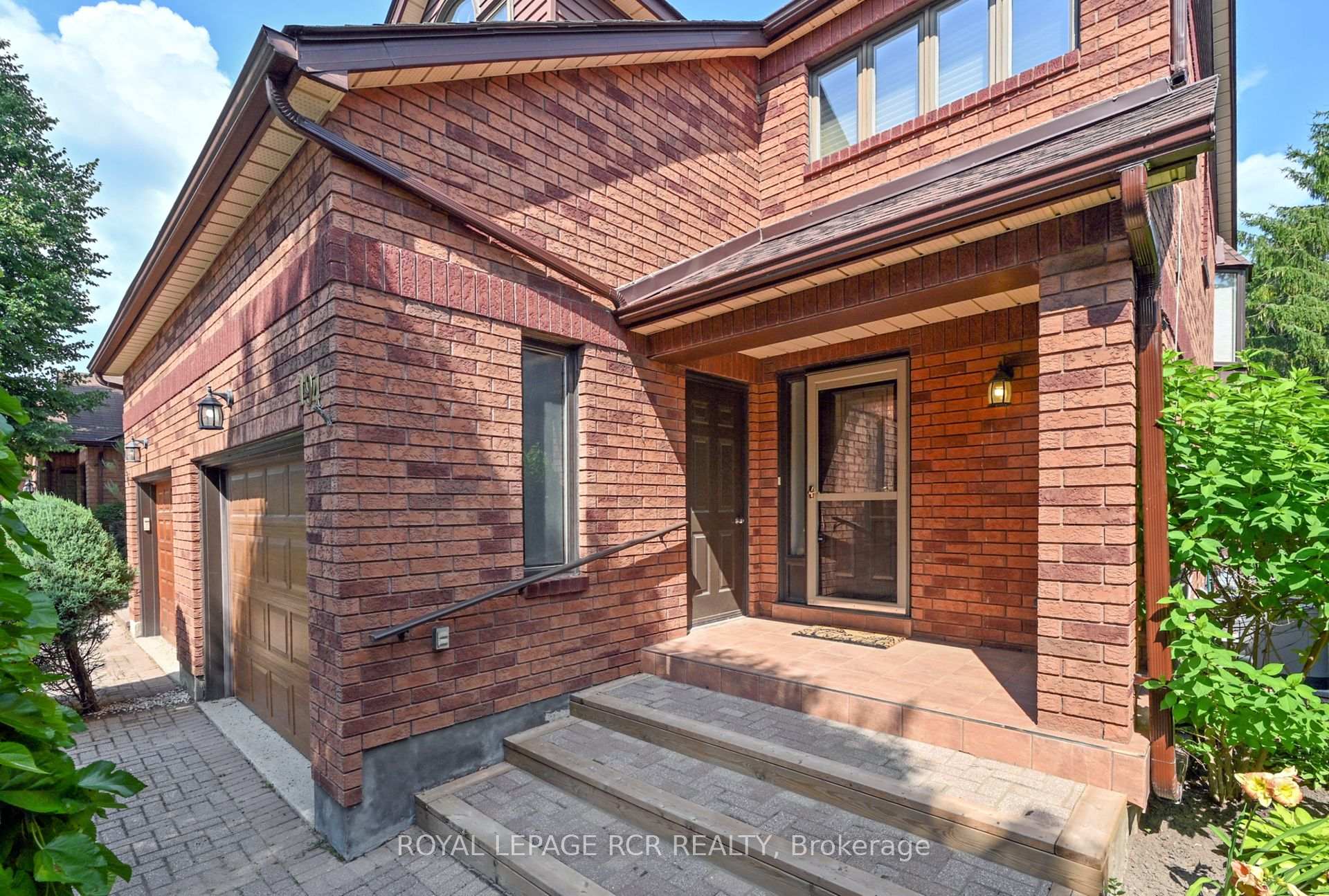 Photo 3 of 194 Green Briar Road, New Tecumseth, Alliston — HOMEH