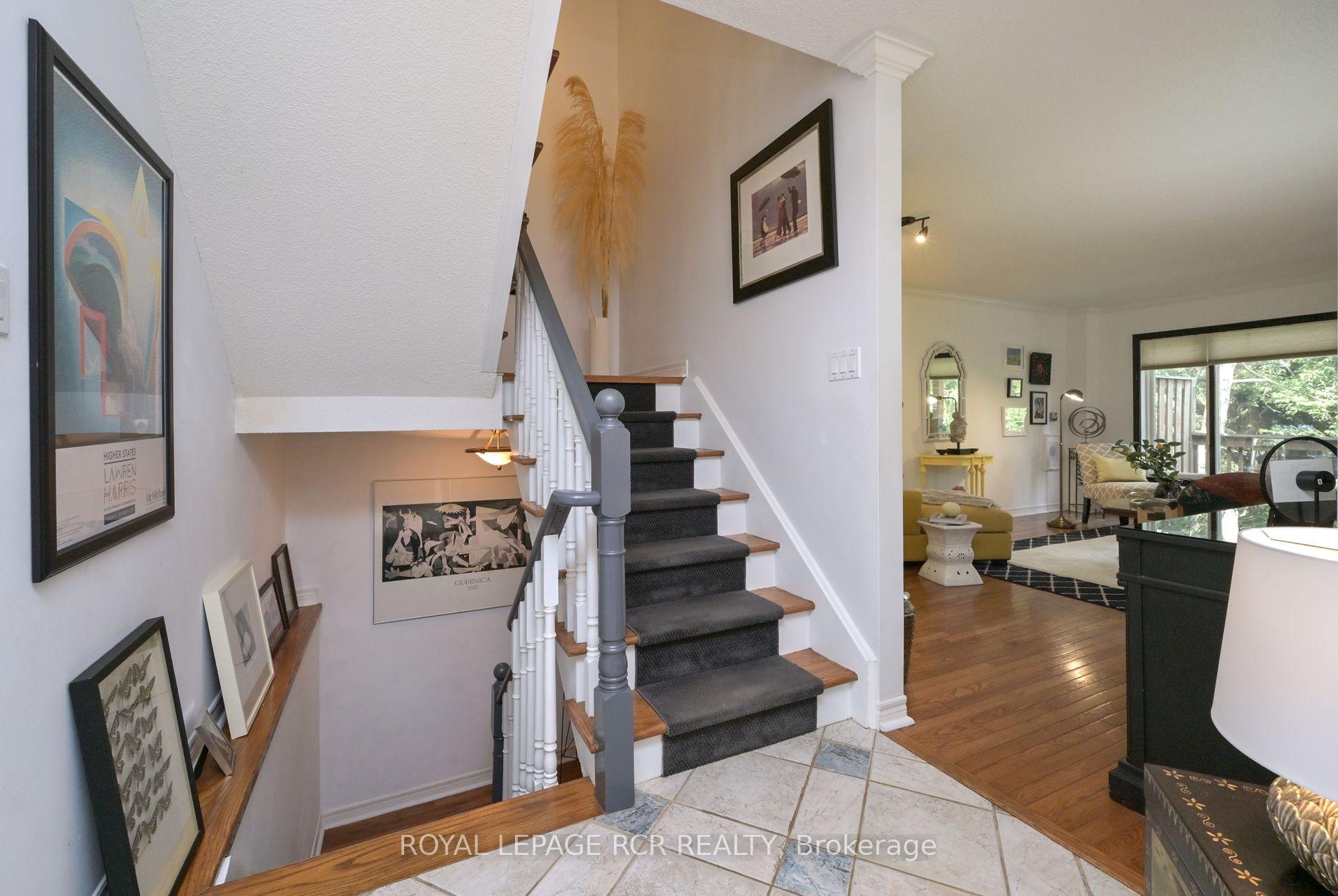 Photo 14 of 194 Green Briar Road, New Tecumseth, Alliston — HOMEH