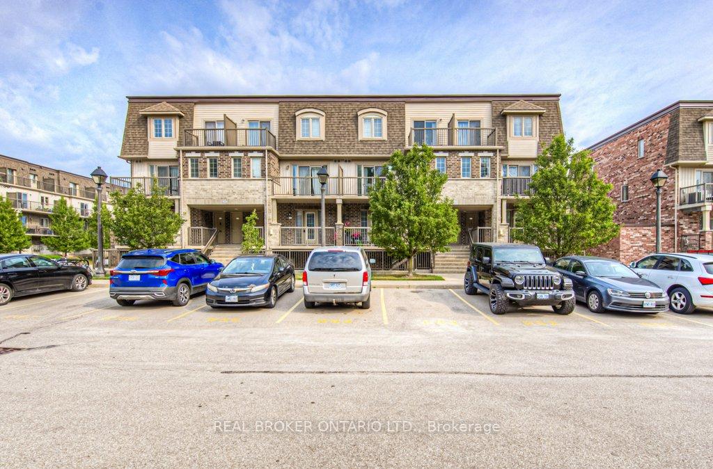 Photo 3 of Unit F, 240 Rachel Crescent, Kitchener — HOMEH