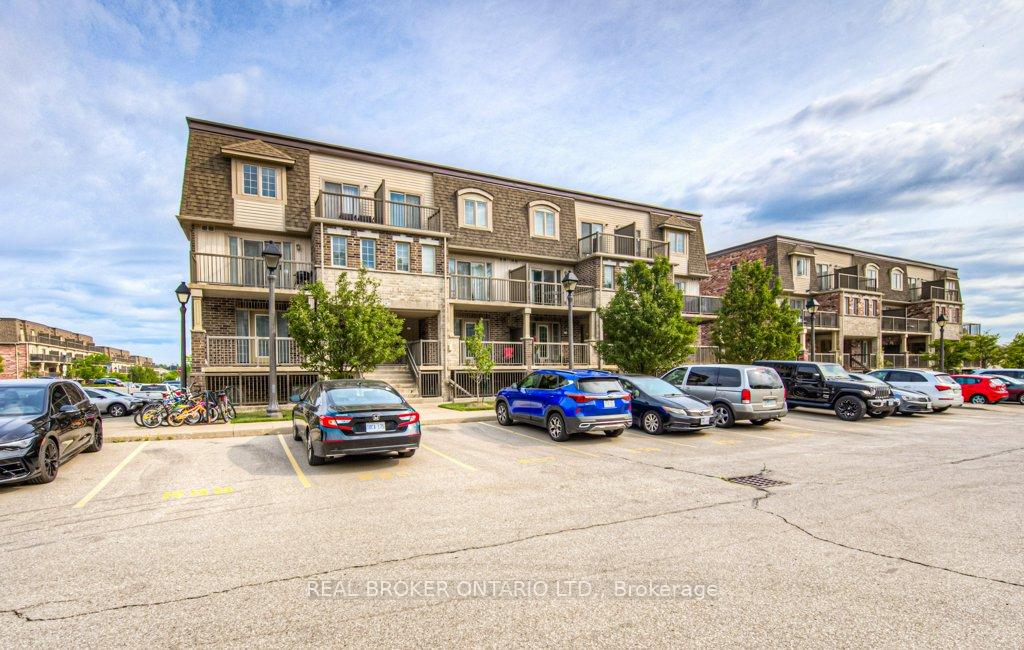 Photo 4 of Unit F, 240 Rachel Crescent, Kitchener — HOMEH