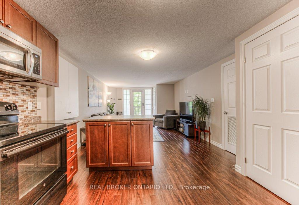 Photo 17 of Unit F, 240 Rachel Crescent, Kitchener — HOMEH