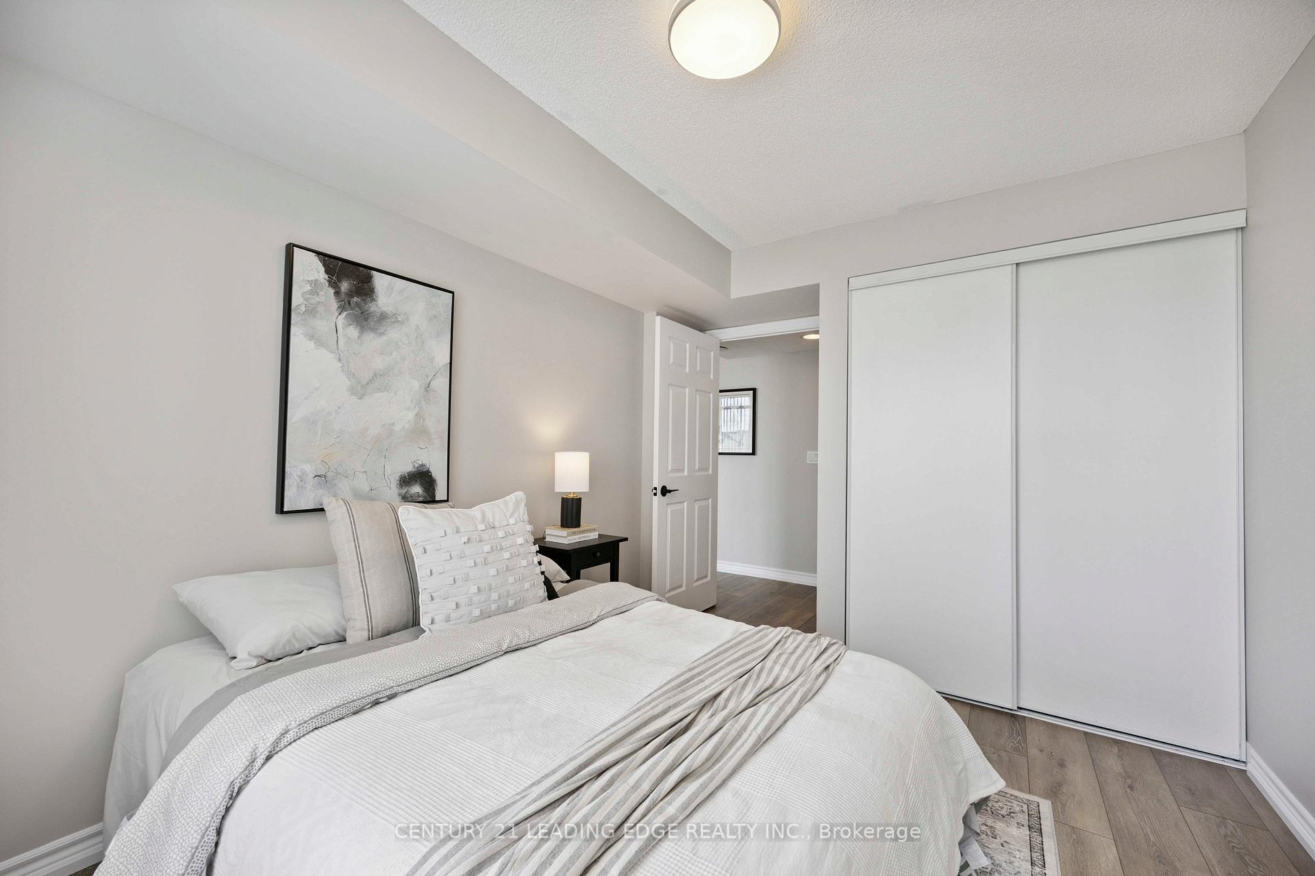 Photo 19 of Unit 807, 130 Pond Drive, Markham, Commerce Valley — HOMEH