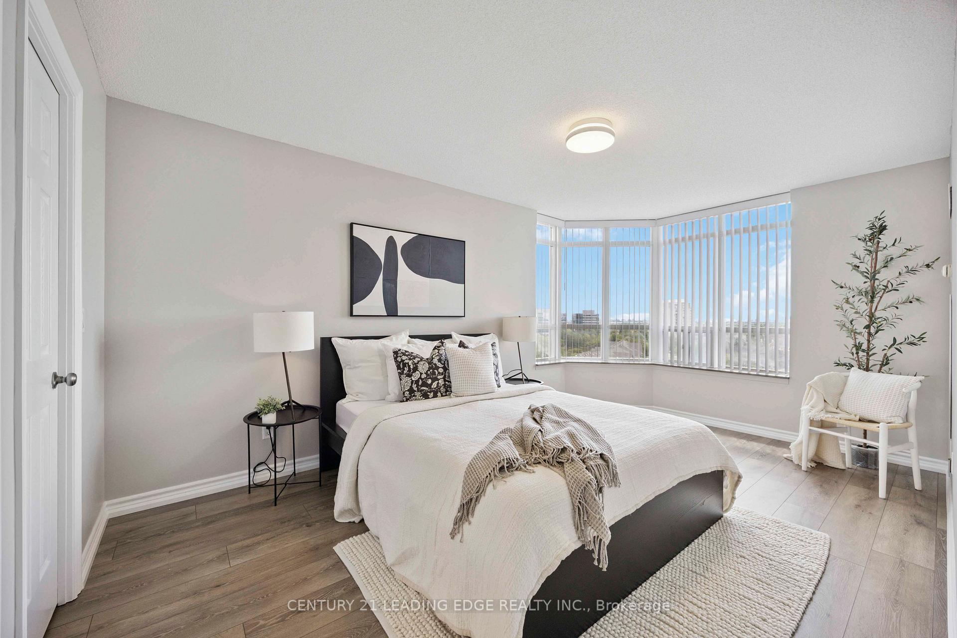 Photo 21 of Unit 807, 130 Pond Drive, Markham, Commerce Valley — HOMEH