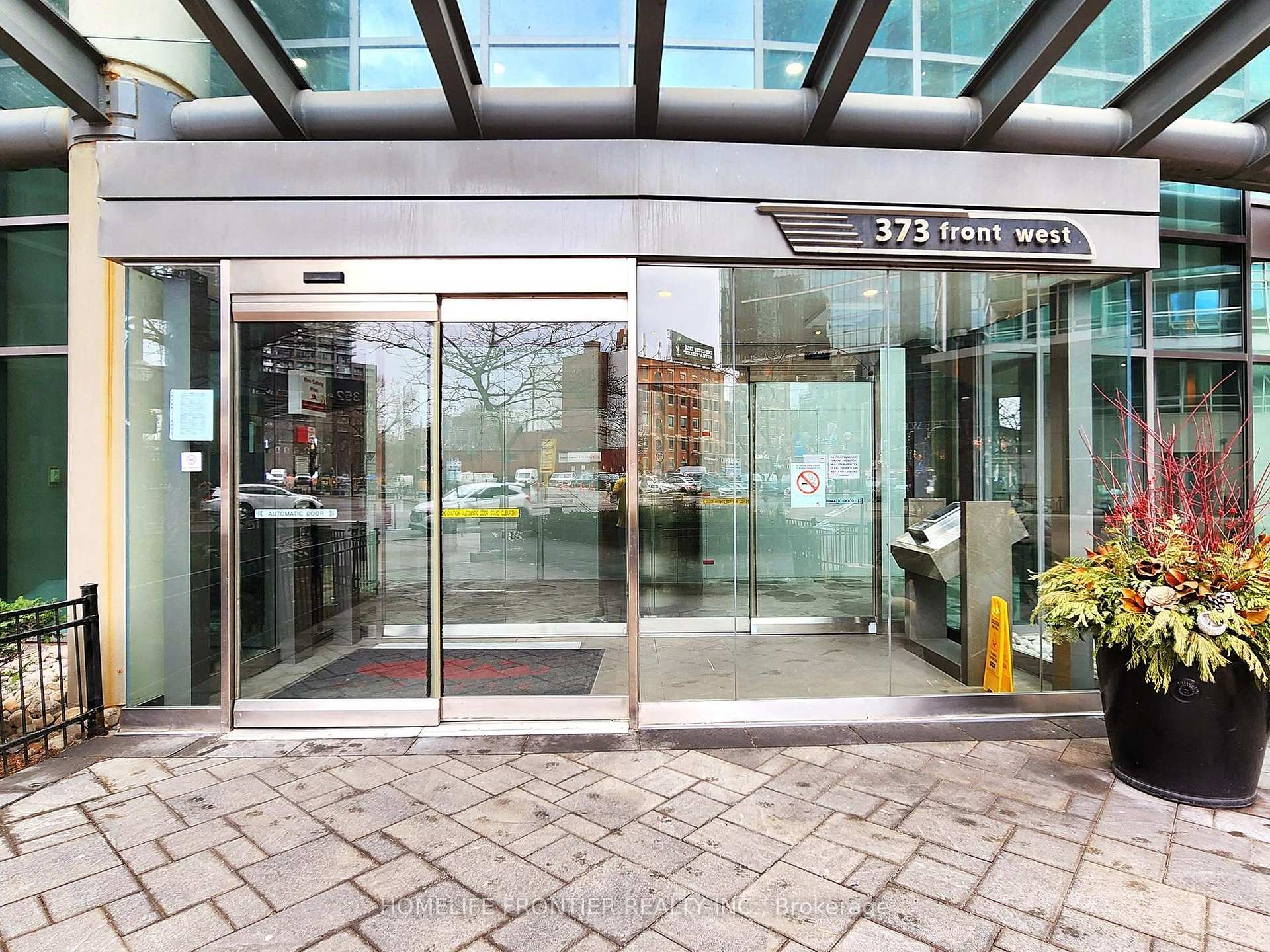 Photo 4 of Unit 3202, 373 Front Street W, Toronto, Waterfront Communities — HOMEH