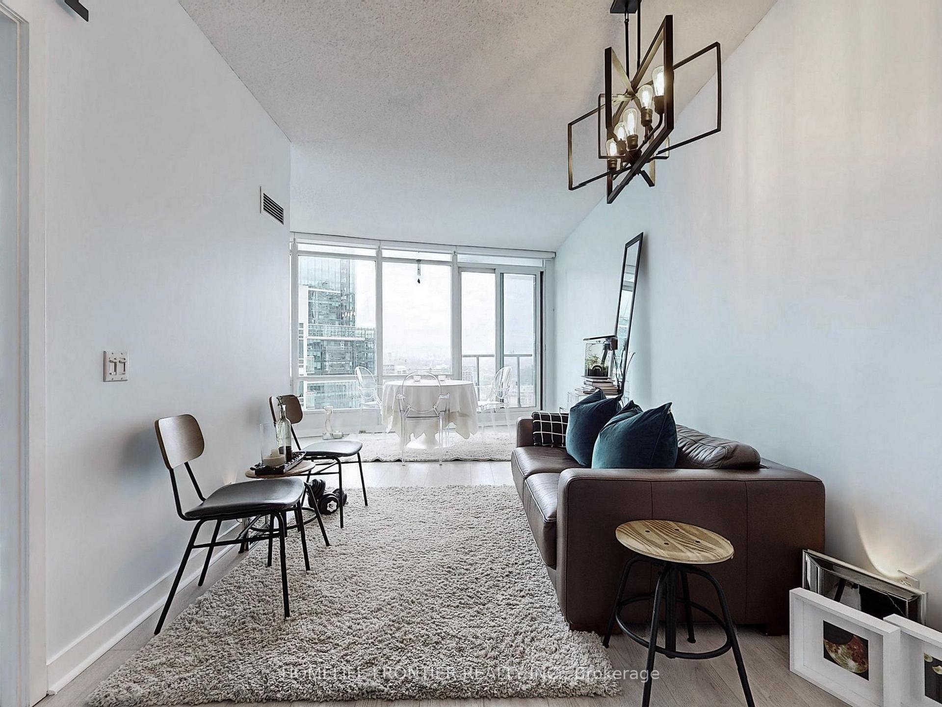 Photo 6 of Unit 3202, 373 Front Street W, Toronto, Waterfront Communities — HOMEH