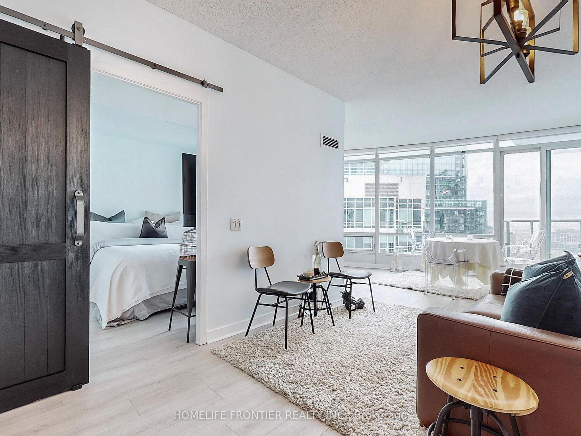 Photo 7 of Unit 3202, 373 Front Street W, Toronto, Waterfront Communities — HOMEH