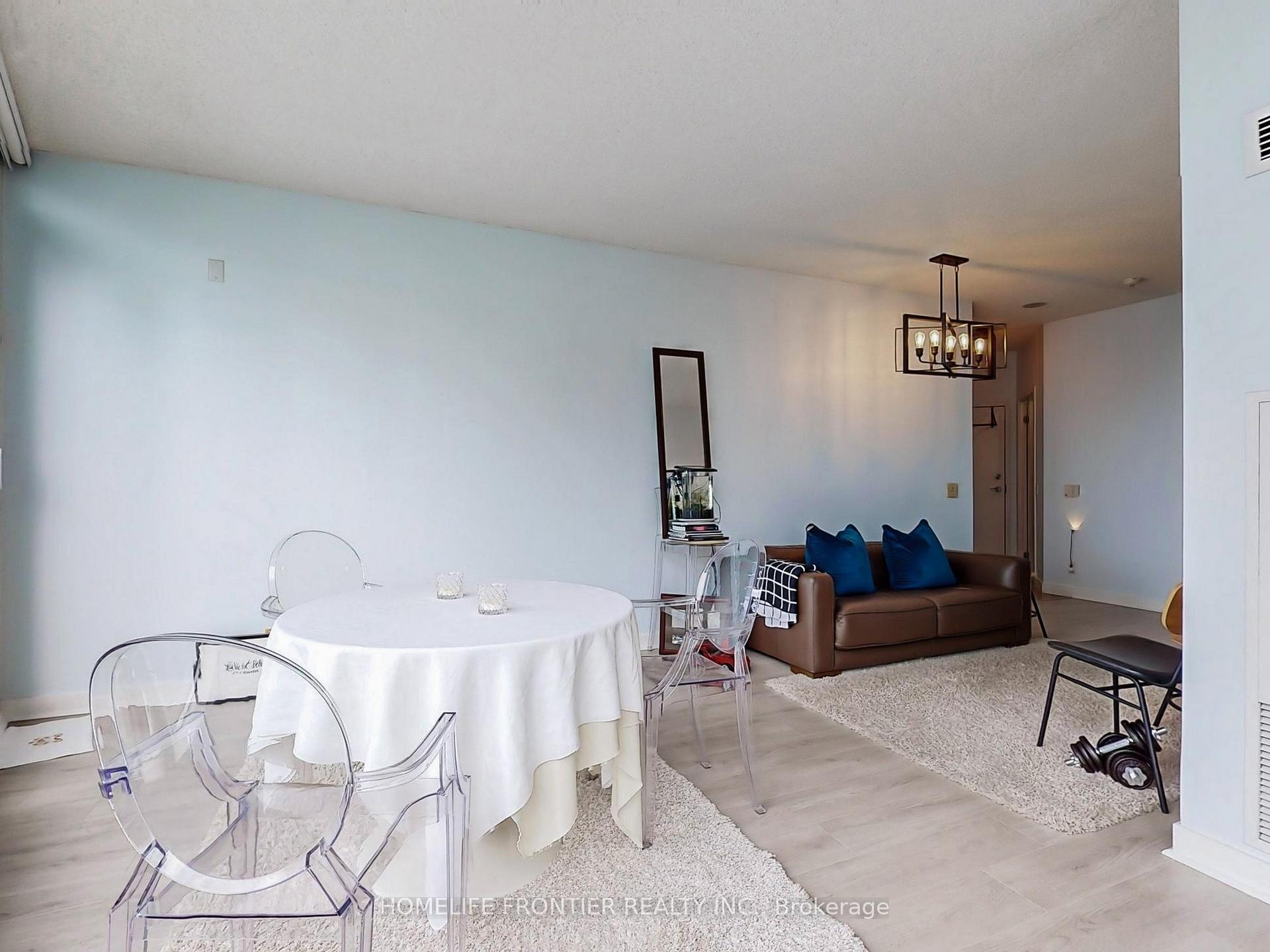 Photo 11 of Unit 3202, 373 Front Street W, Toronto, Waterfront Communities — HOMEH