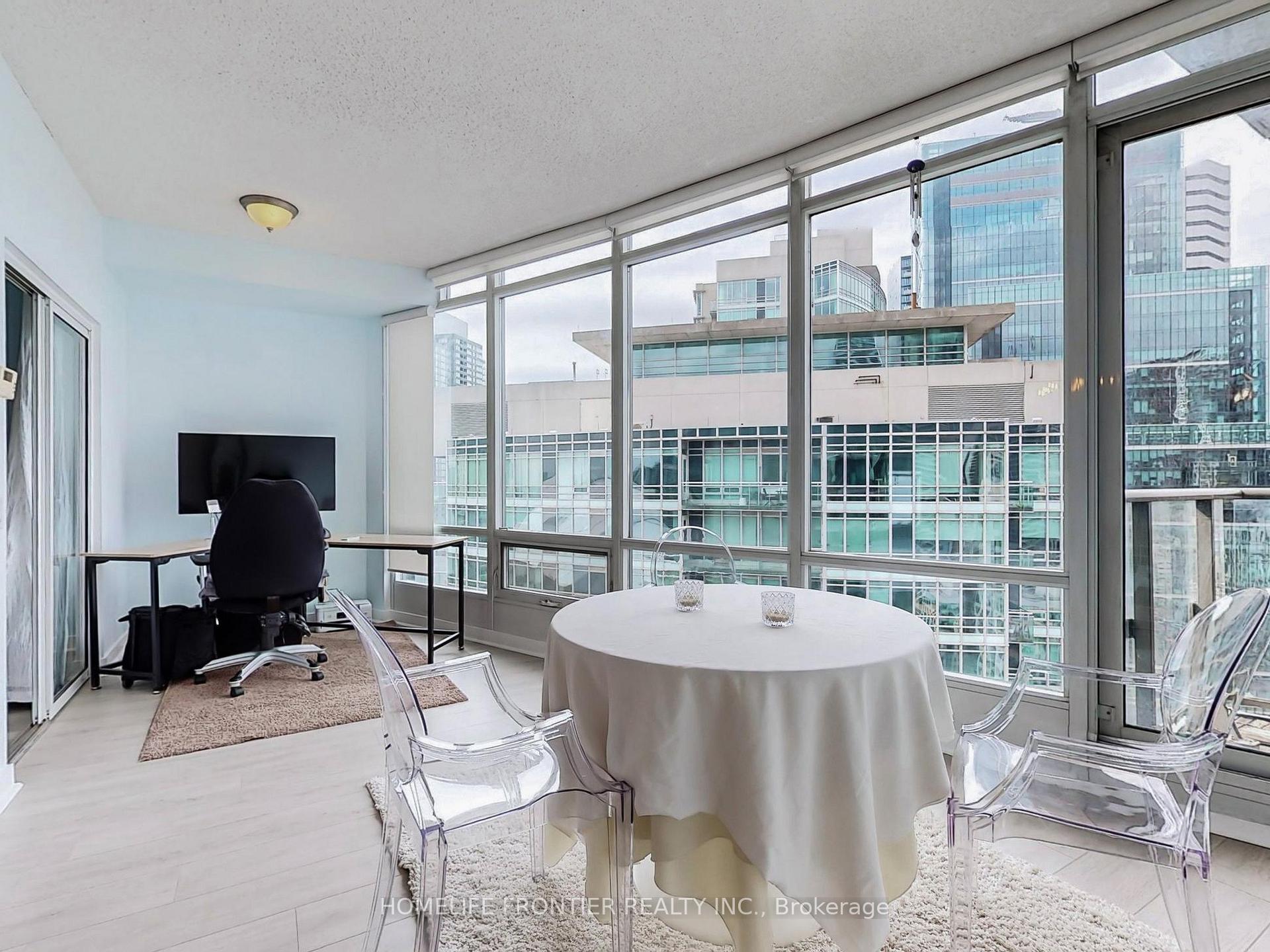 Photo 12 of Unit 3202, 373 Front Street W, Toronto, Waterfront Communities — HOMEH