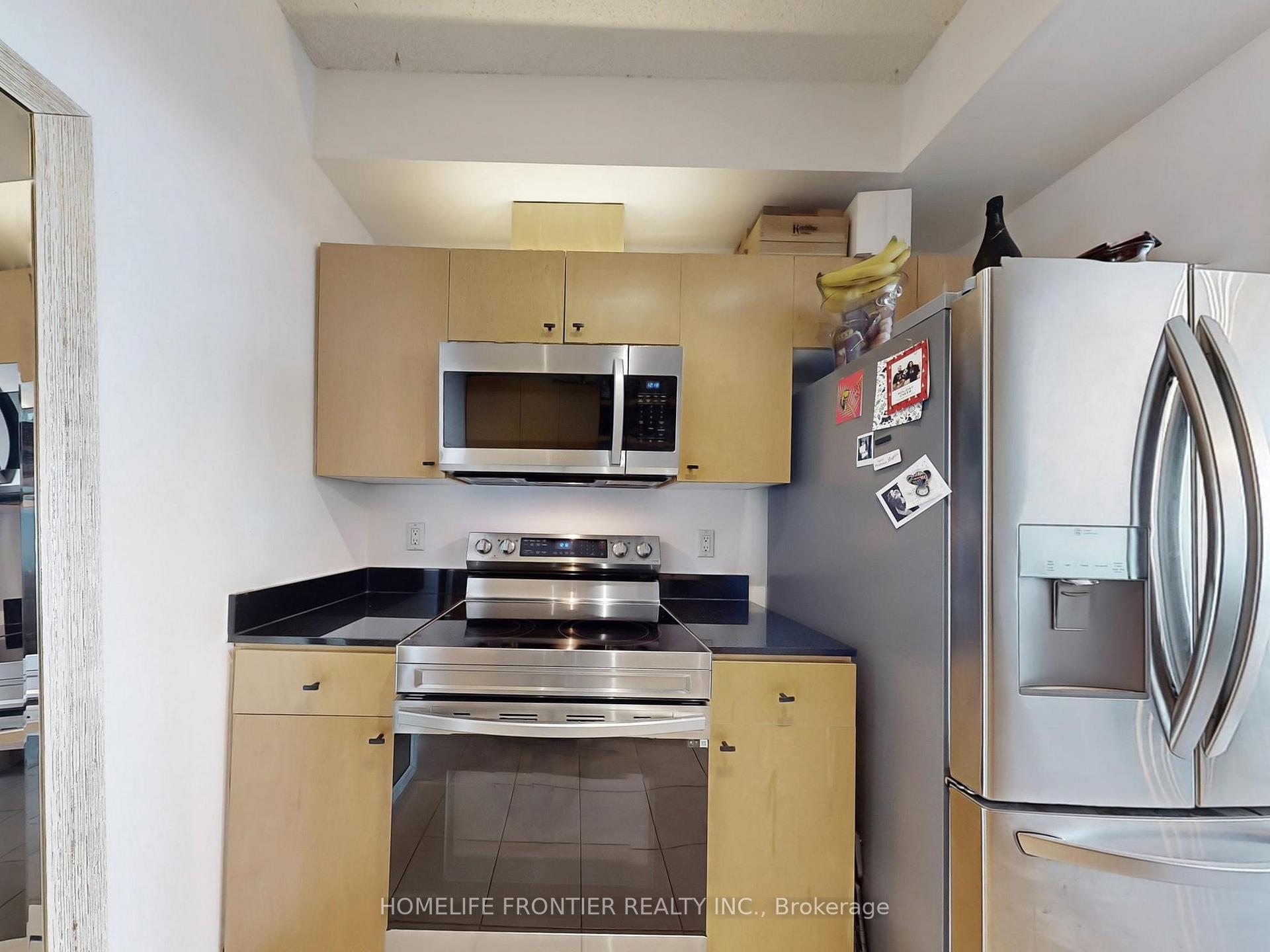 Photo 14 of Unit 3202, 373 Front Street W, Toronto, Waterfront Communities — HOMEH