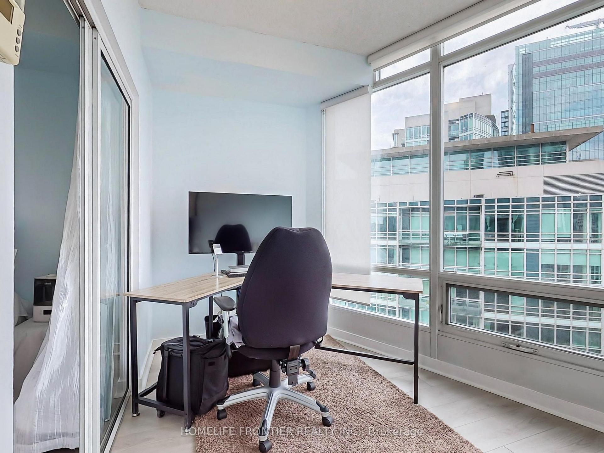 Photo 19 of Unit 3202, 373 Front Street W, Toronto, Waterfront Communities — HOMEH