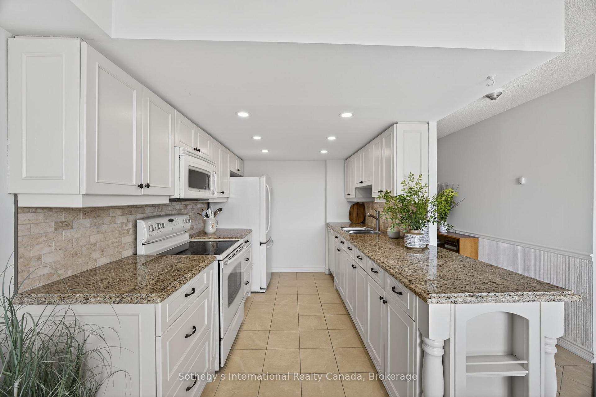 Photo 6 of Unit 508, 172 Eighth Street, Collingwood — HOMEH