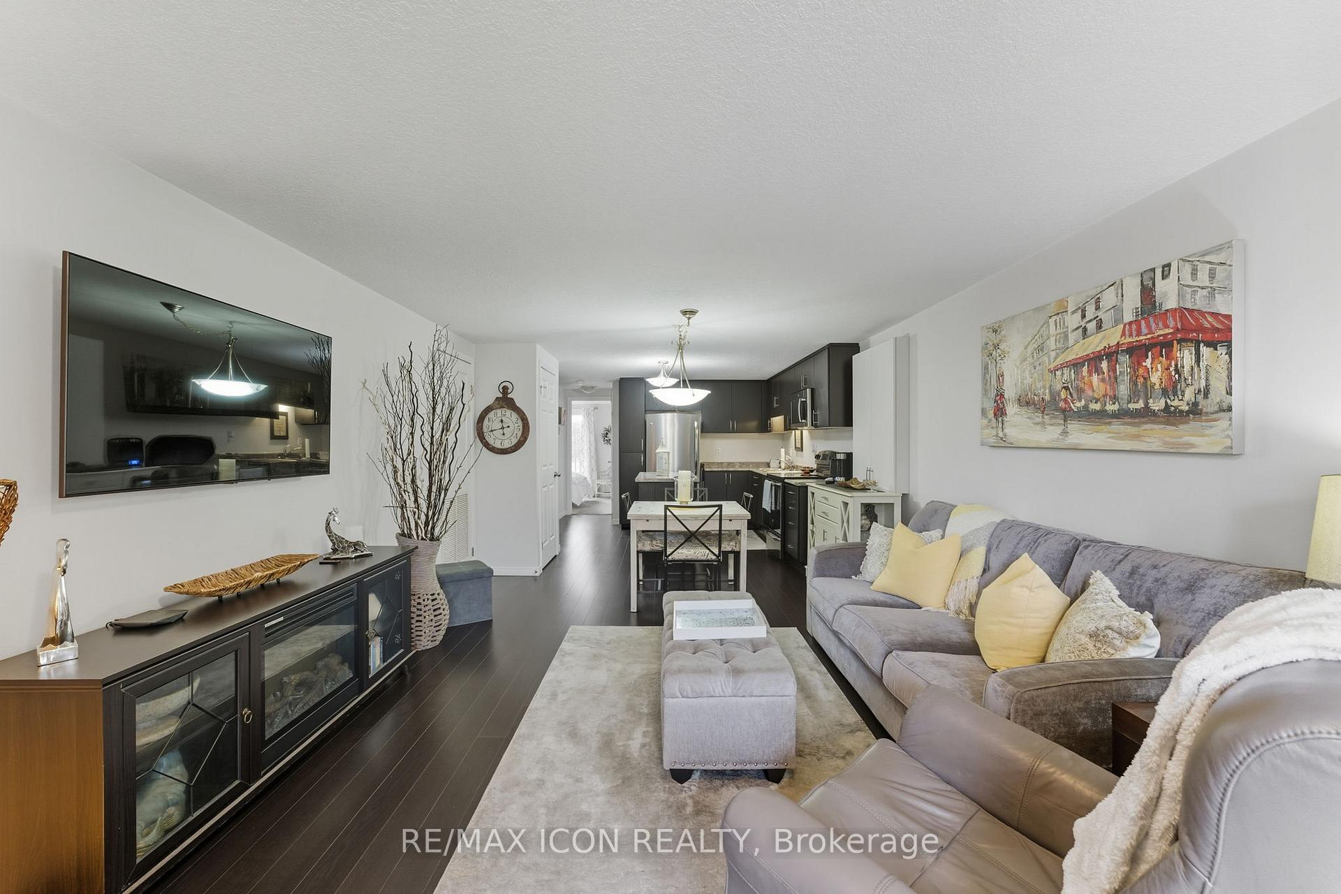 Photo 3 of Unit F, 29 Sienna Street, Kitchener — HOMEH