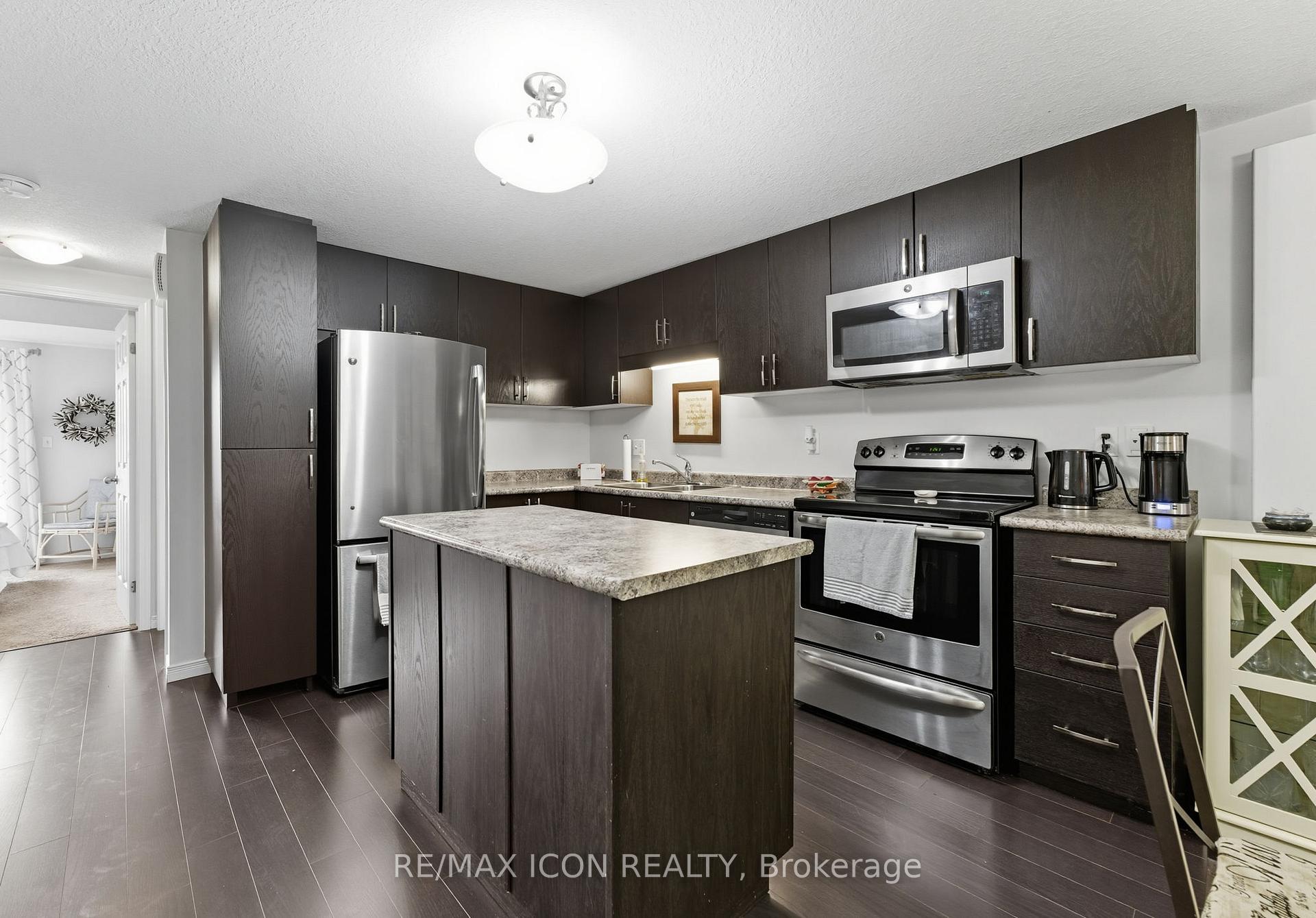 Photo 6 of Unit F, 29 Sienna Street, Kitchener — HOMEH