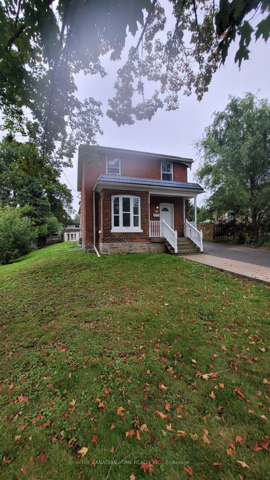 Photo 1 of 43 David St Street, Brampton, Downtown Brampton — HOMEH