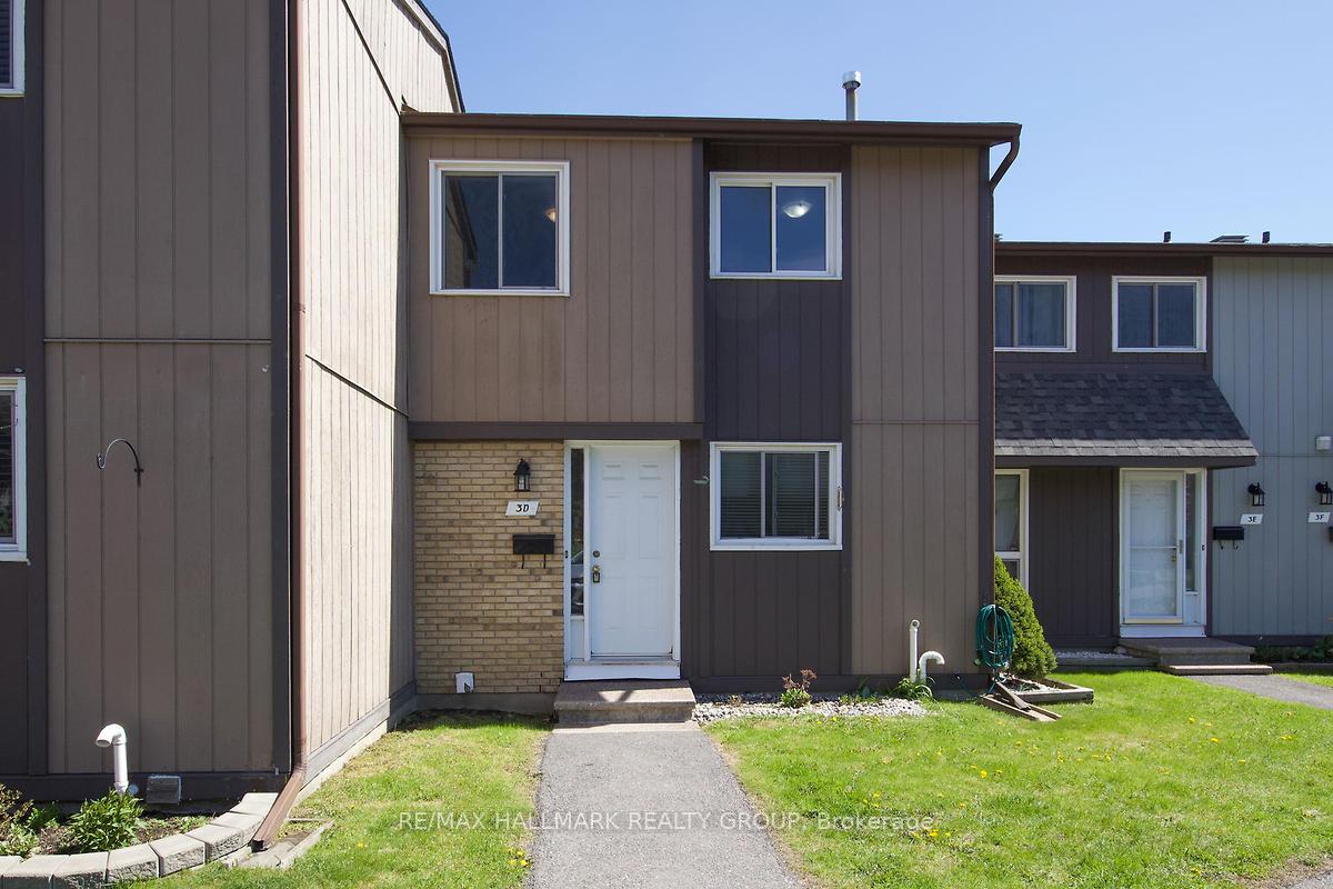 Front of Unit D, 3 Spring Grove Lane