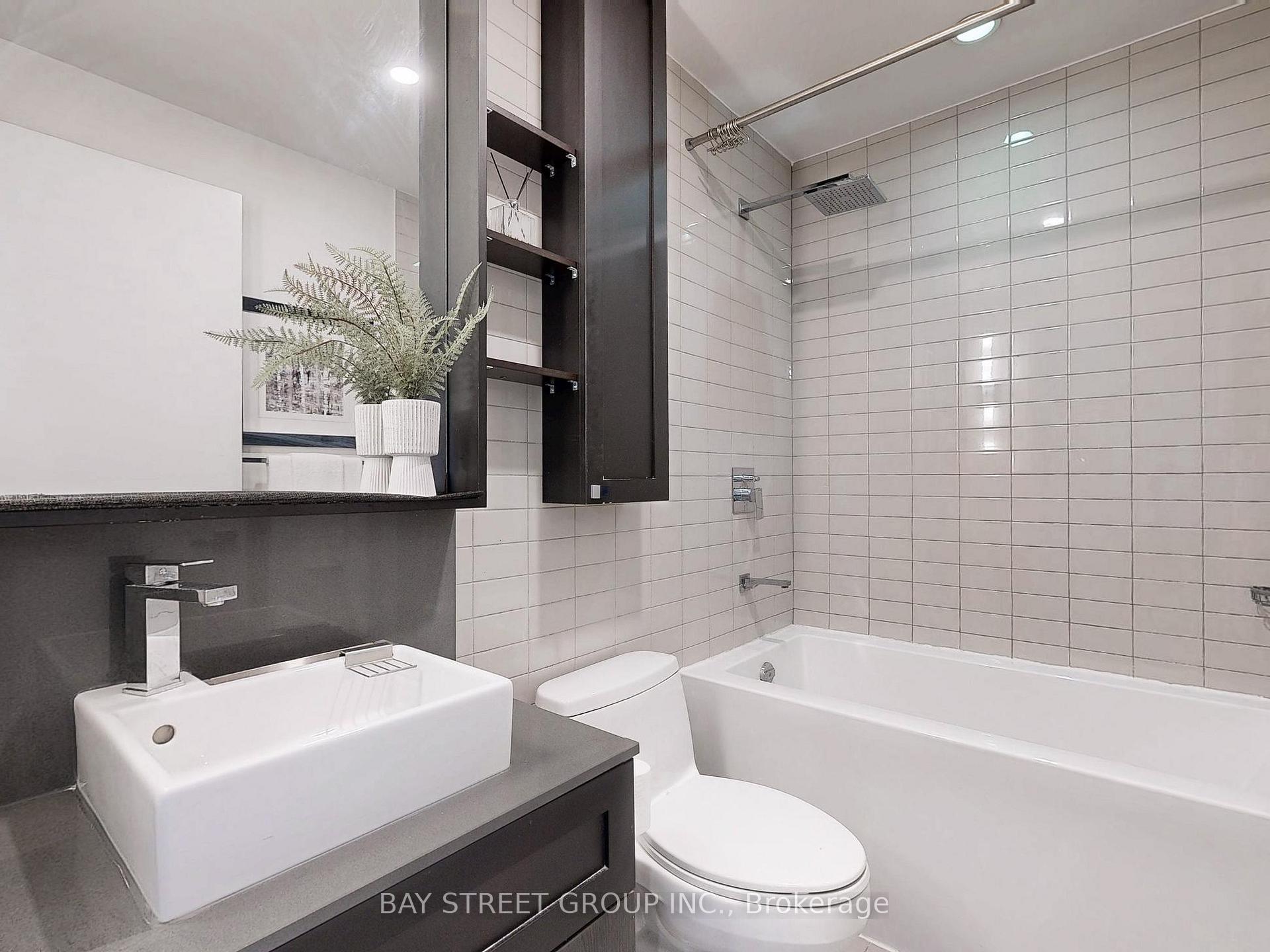 Photo 18 of Unit 526, 783 Bathurst Street, Toronto, University — HOMEH